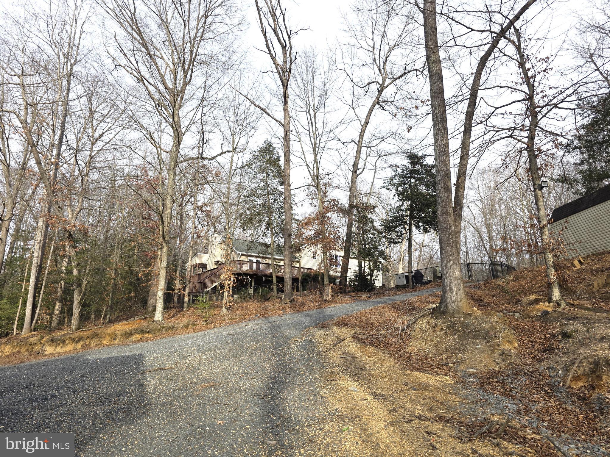 HILLS CORNER ESTATES - Residential