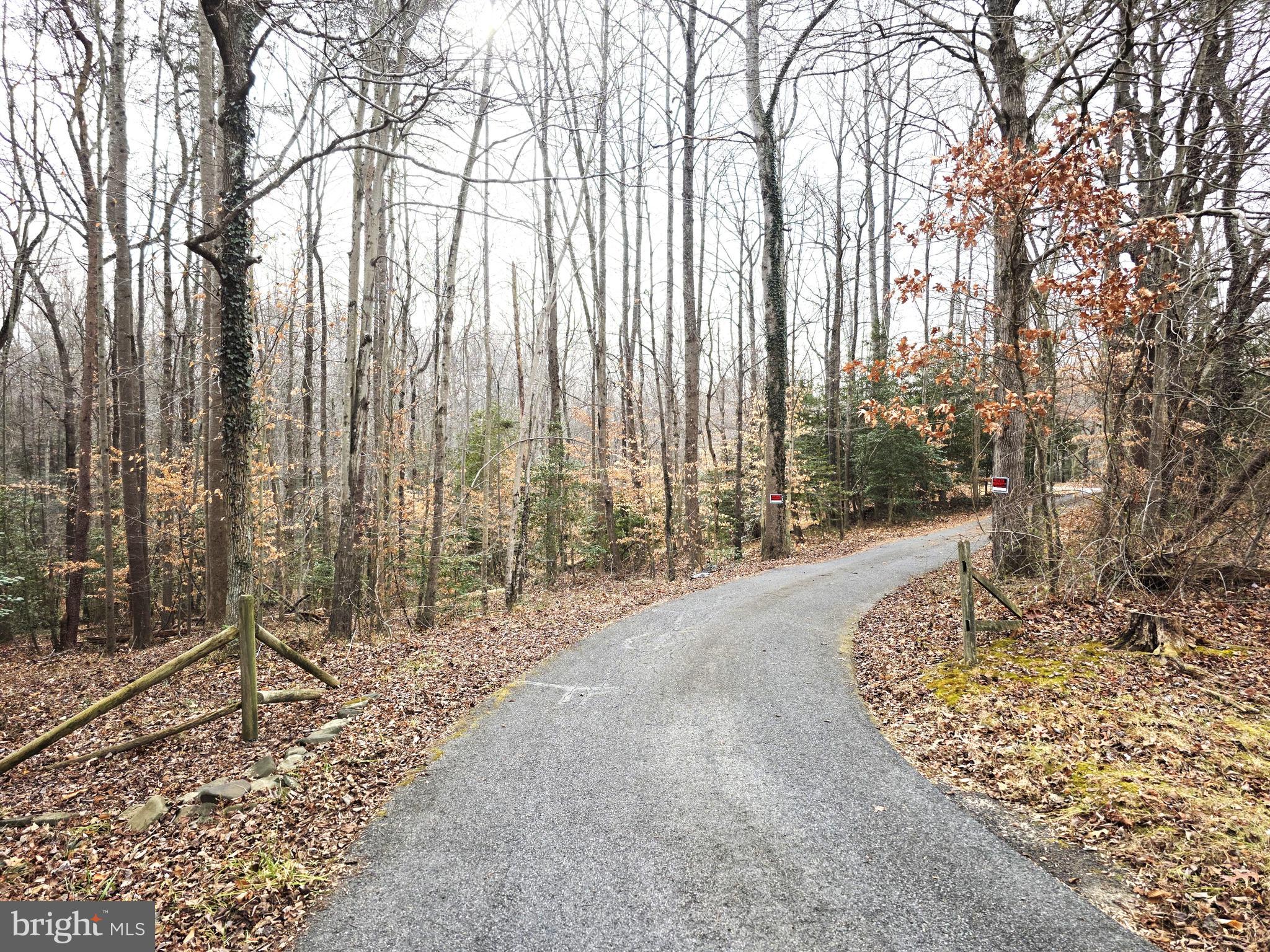 HILLS CORNER ESTATES - Residential