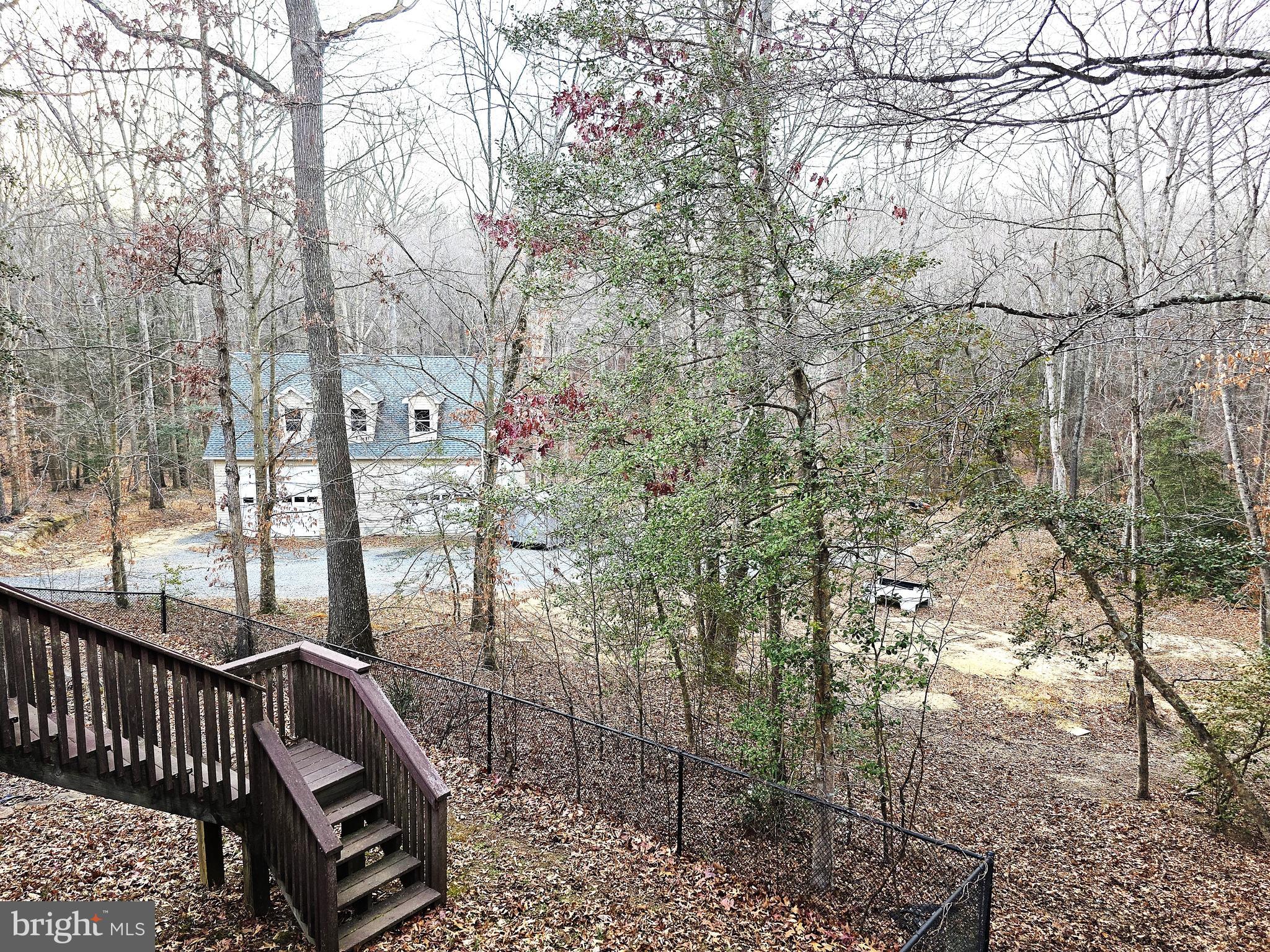 HILLS CORNER ESTATES - Residential