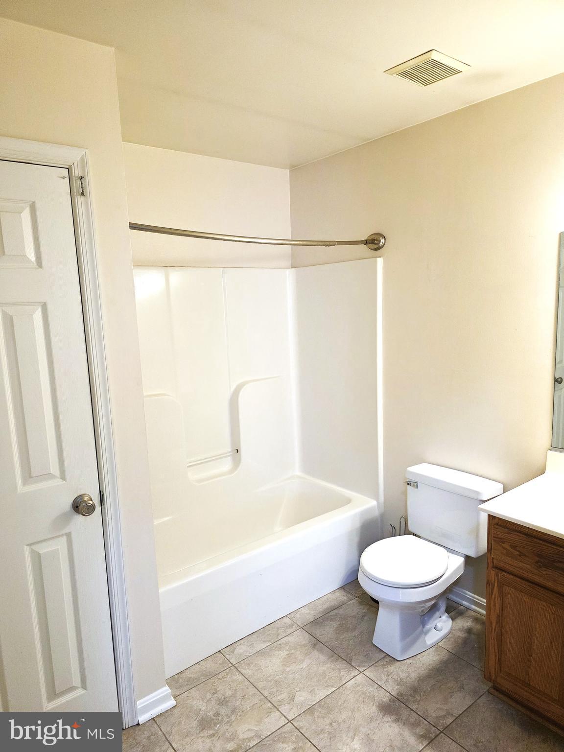 HILLS CORNER ESTATES - Residential