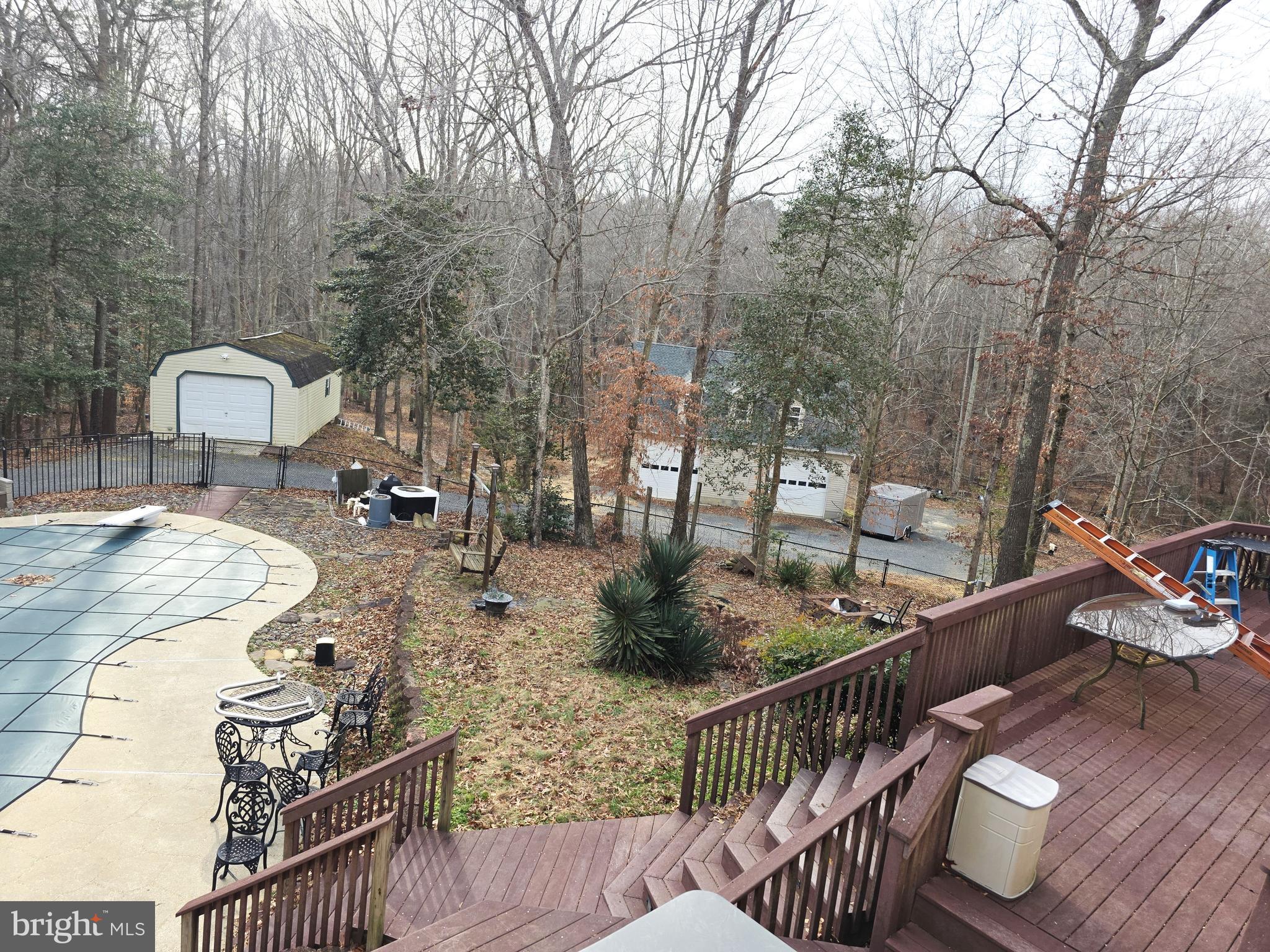 HILLS CORNER ESTATES - Residential