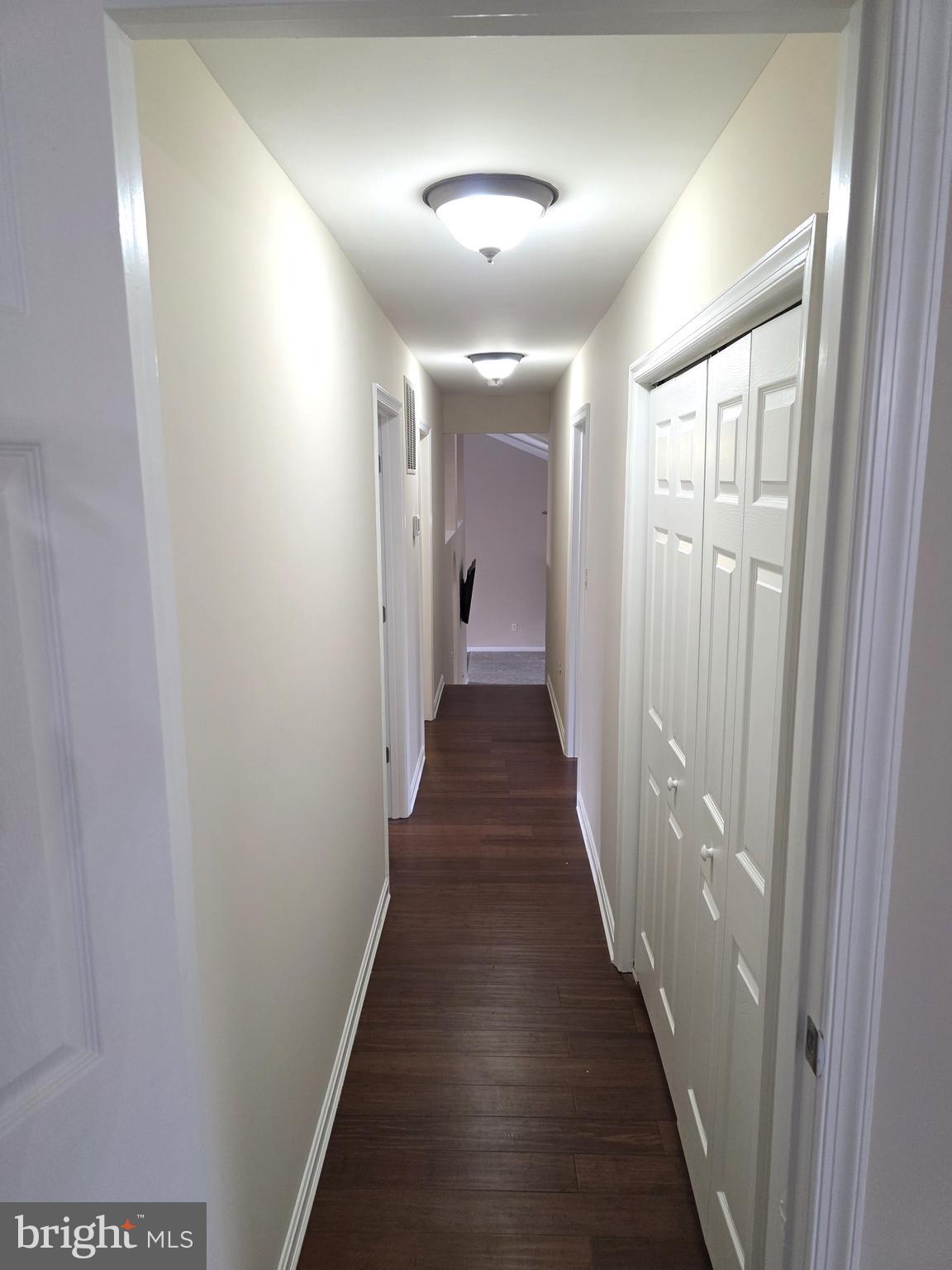 HILLS CORNER ESTATES - Residential