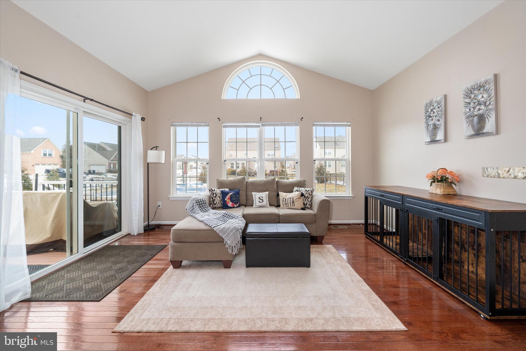 ESTATES AT ST ANNE - Residential