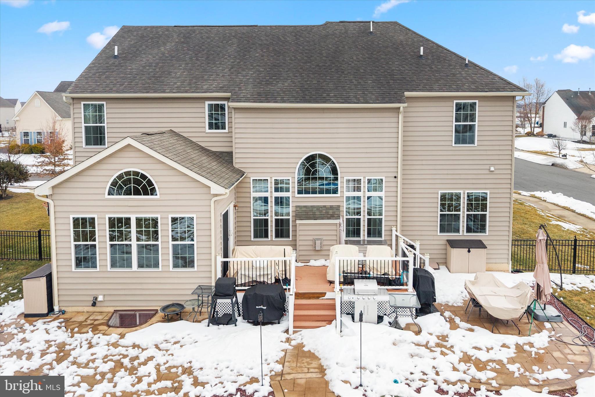 ESTATES AT ST ANNE - Residential