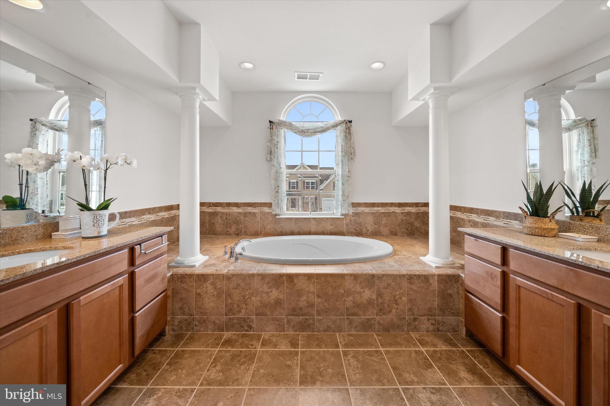 ESTATES AT ST ANNE - Residential