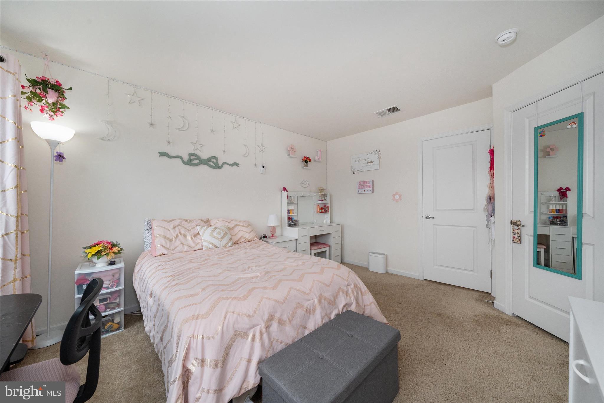 ESTATES AT ST ANNE - Residential