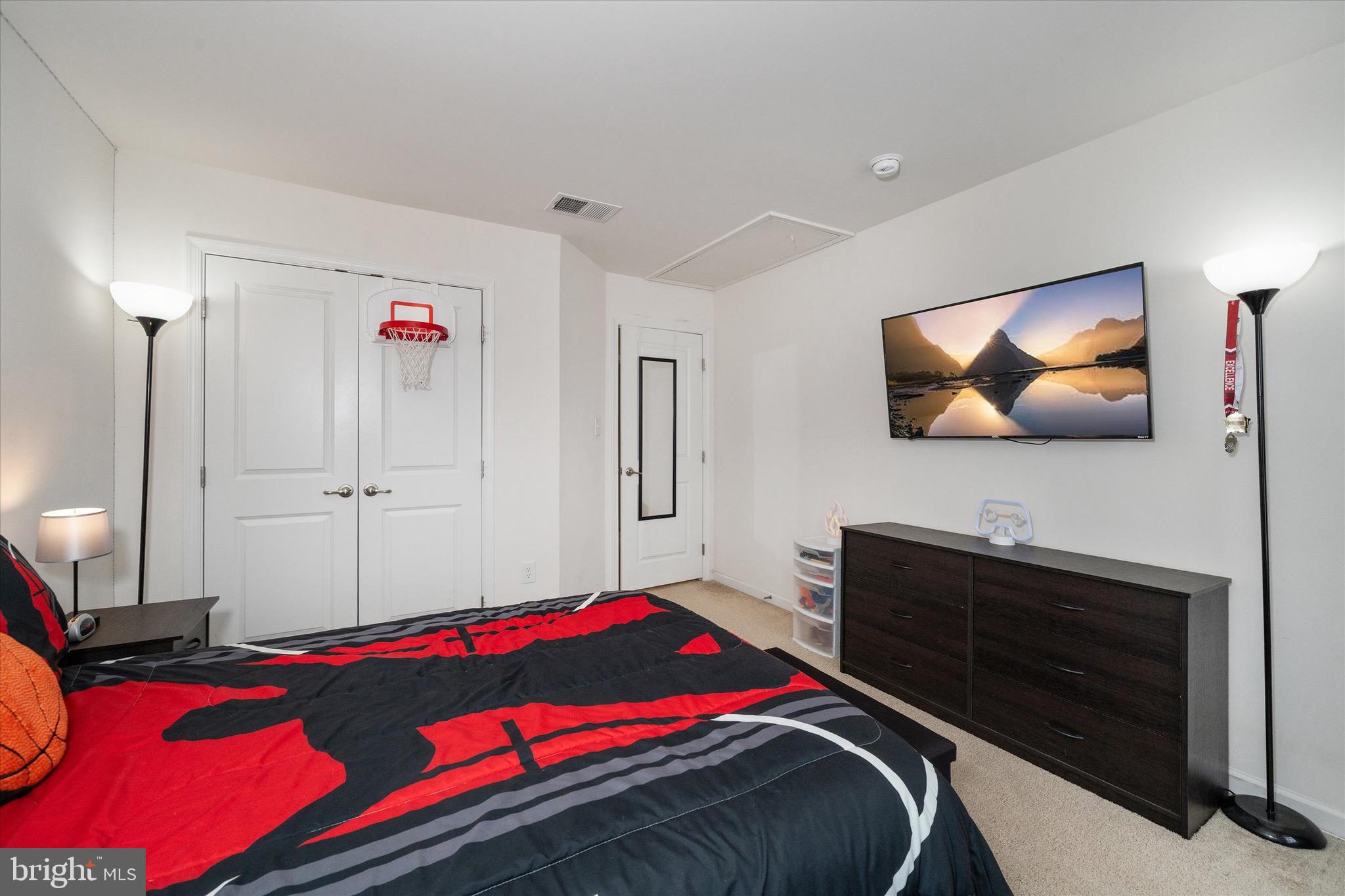 ESTATES AT ST ANNE - Residential