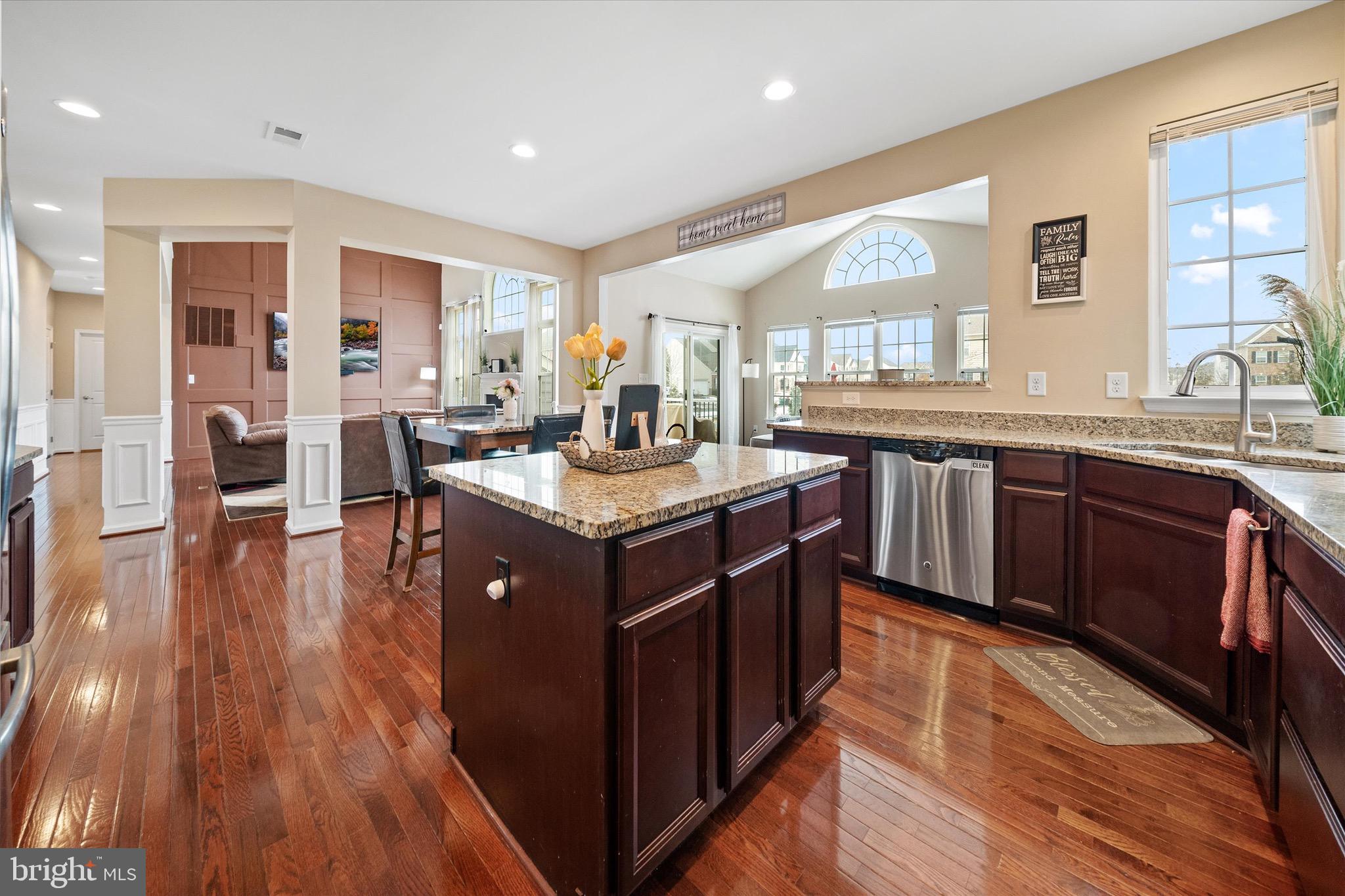 ESTATES AT ST ANNE - Residential