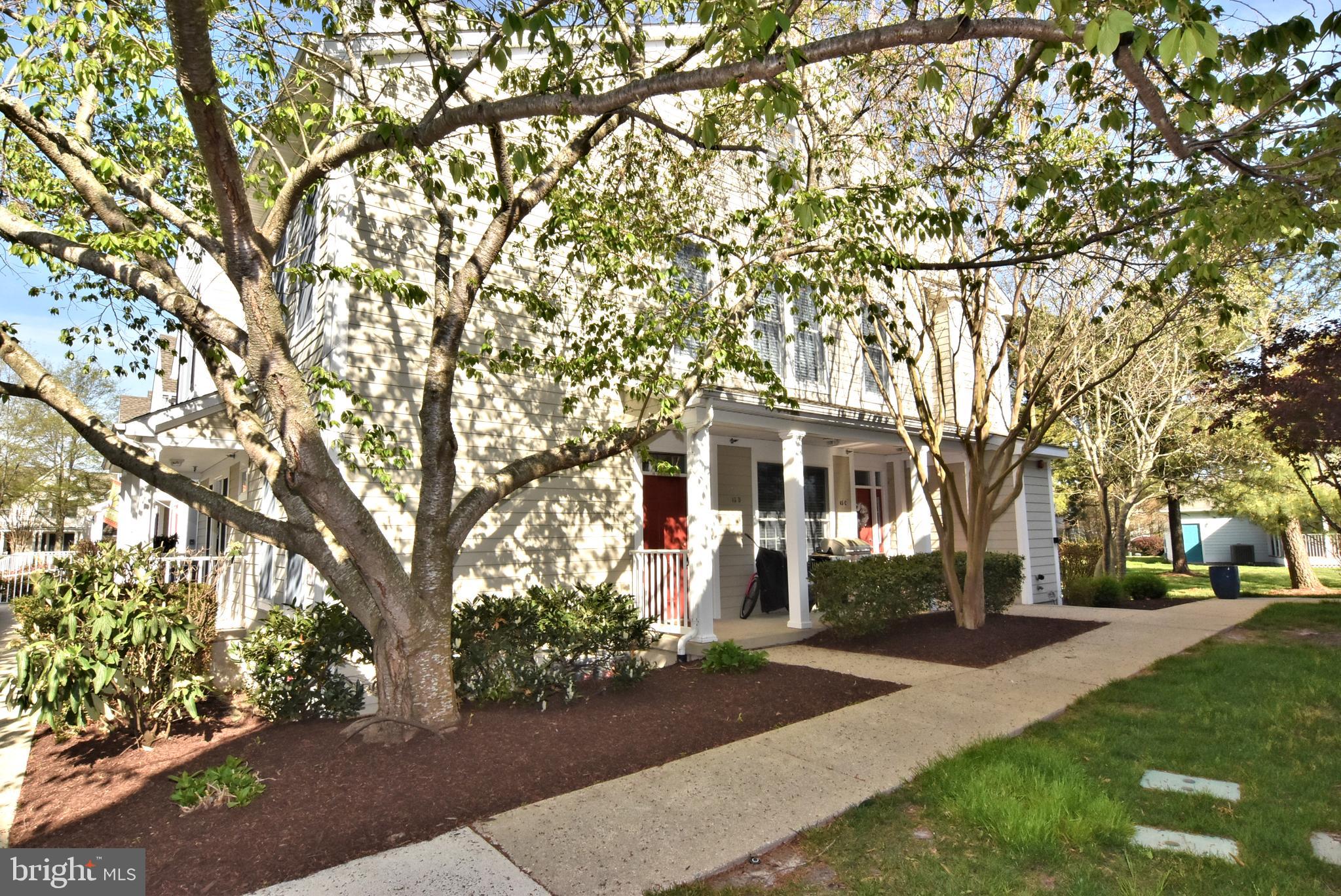 45 WILLOW OAK AVENUE D