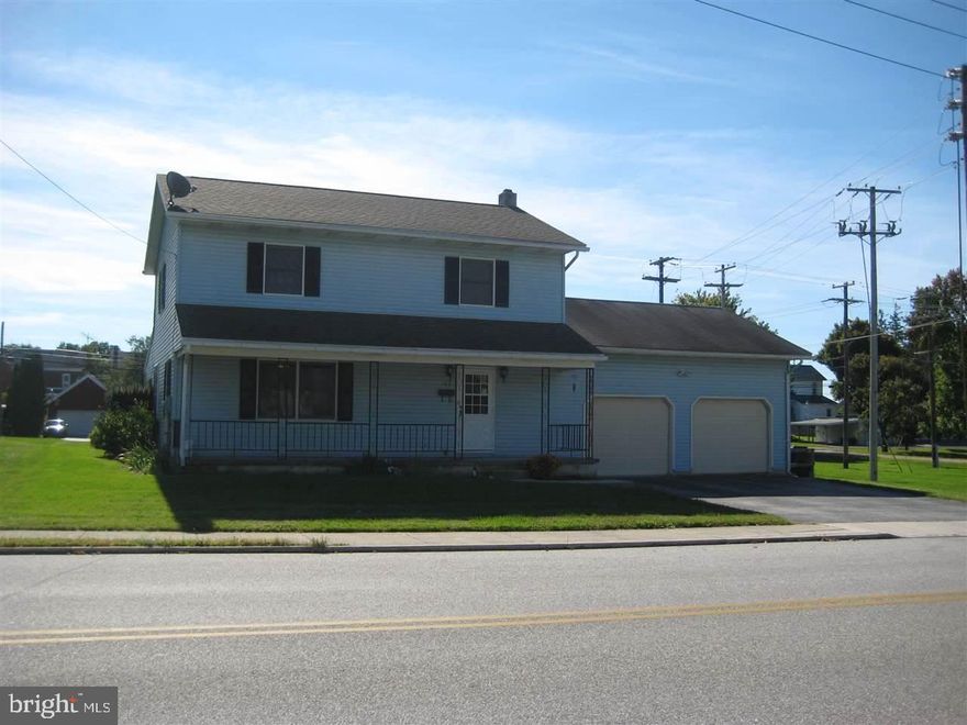 Nice home with updated kitchen, sunroom, finished basement with bar area. Fenced yard, patio 3 nice bedrooms with great closets, 4th is small but with a nice closet. A few minor cosmetic repairs will make this home great again!