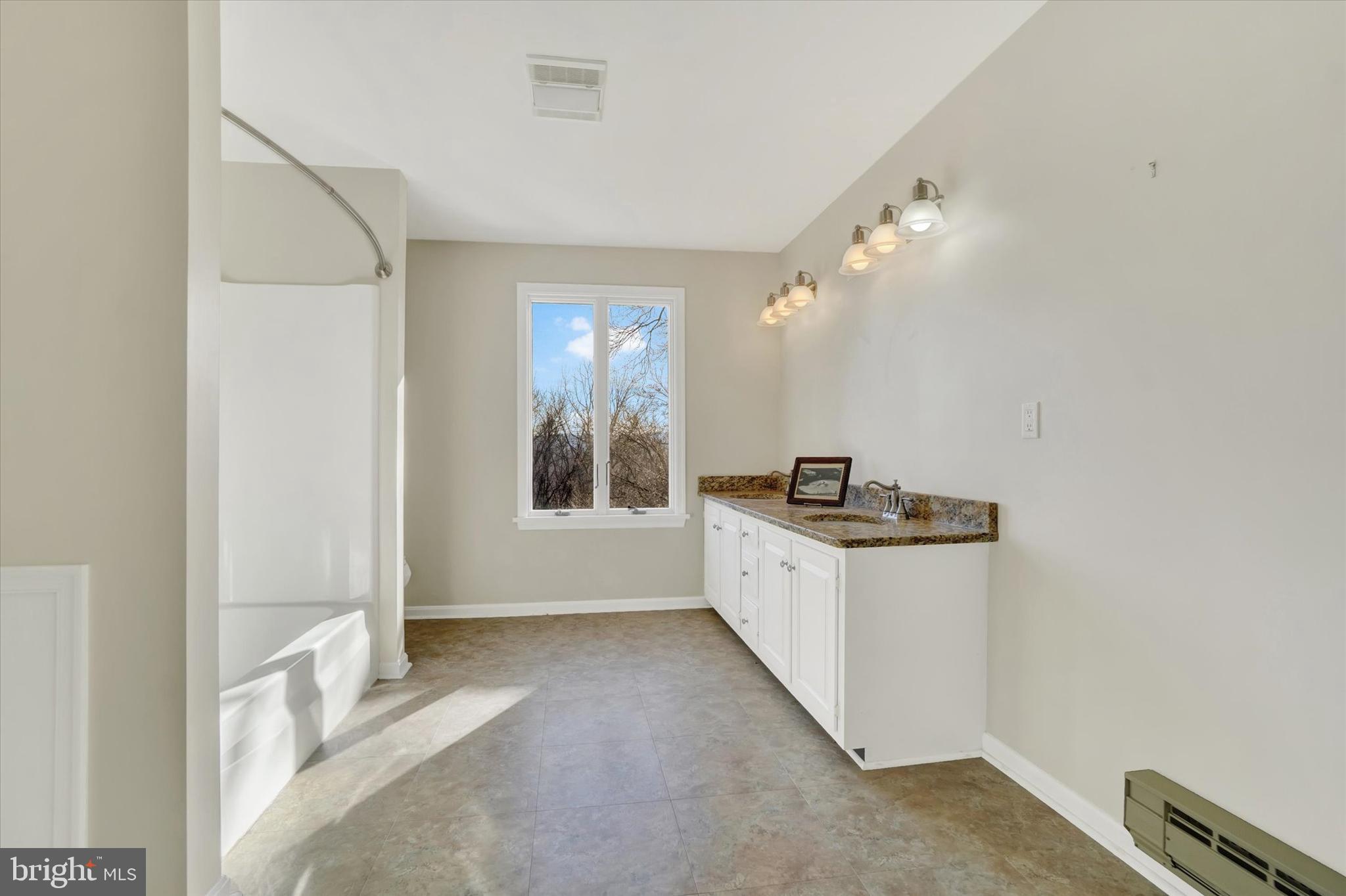 SOUTH HANOVER - Residential