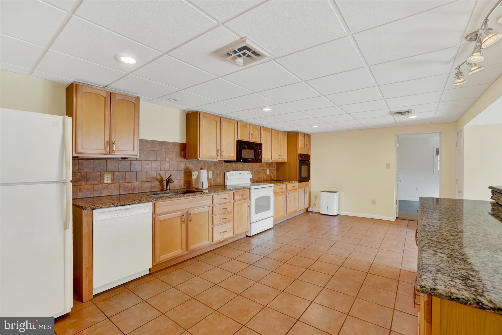 SOUTH HANOVER - Residential