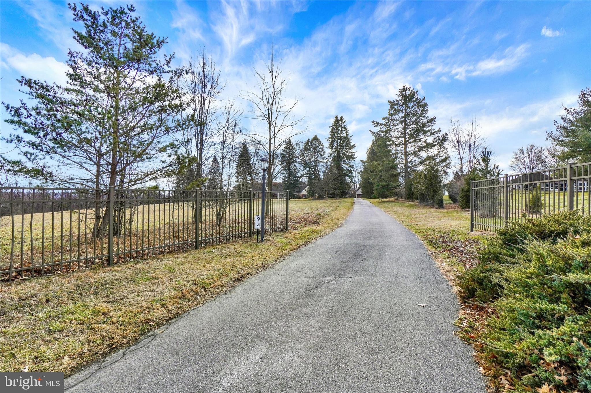 SOUTH HANOVER - Residential