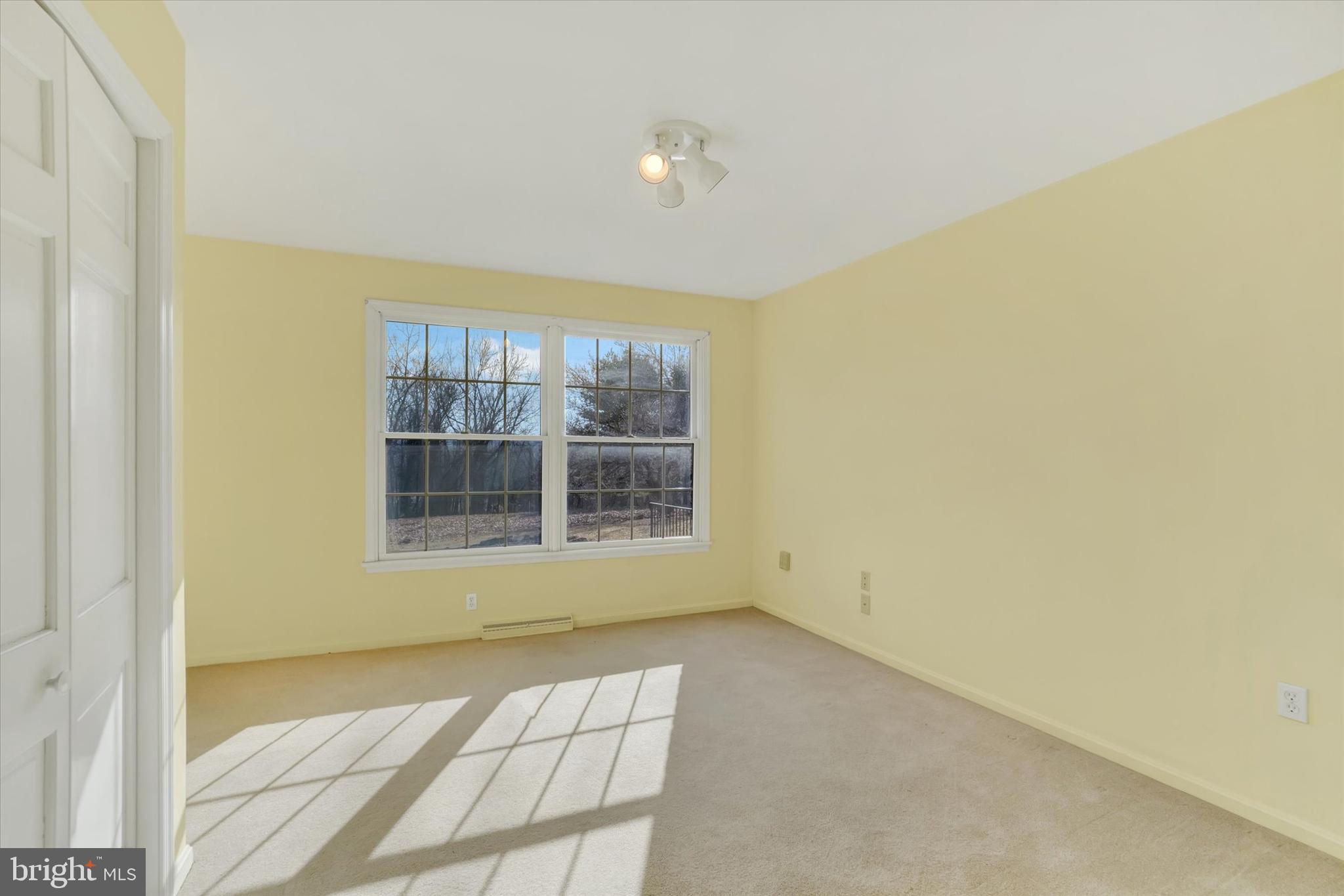 SOUTH HANOVER - Residential