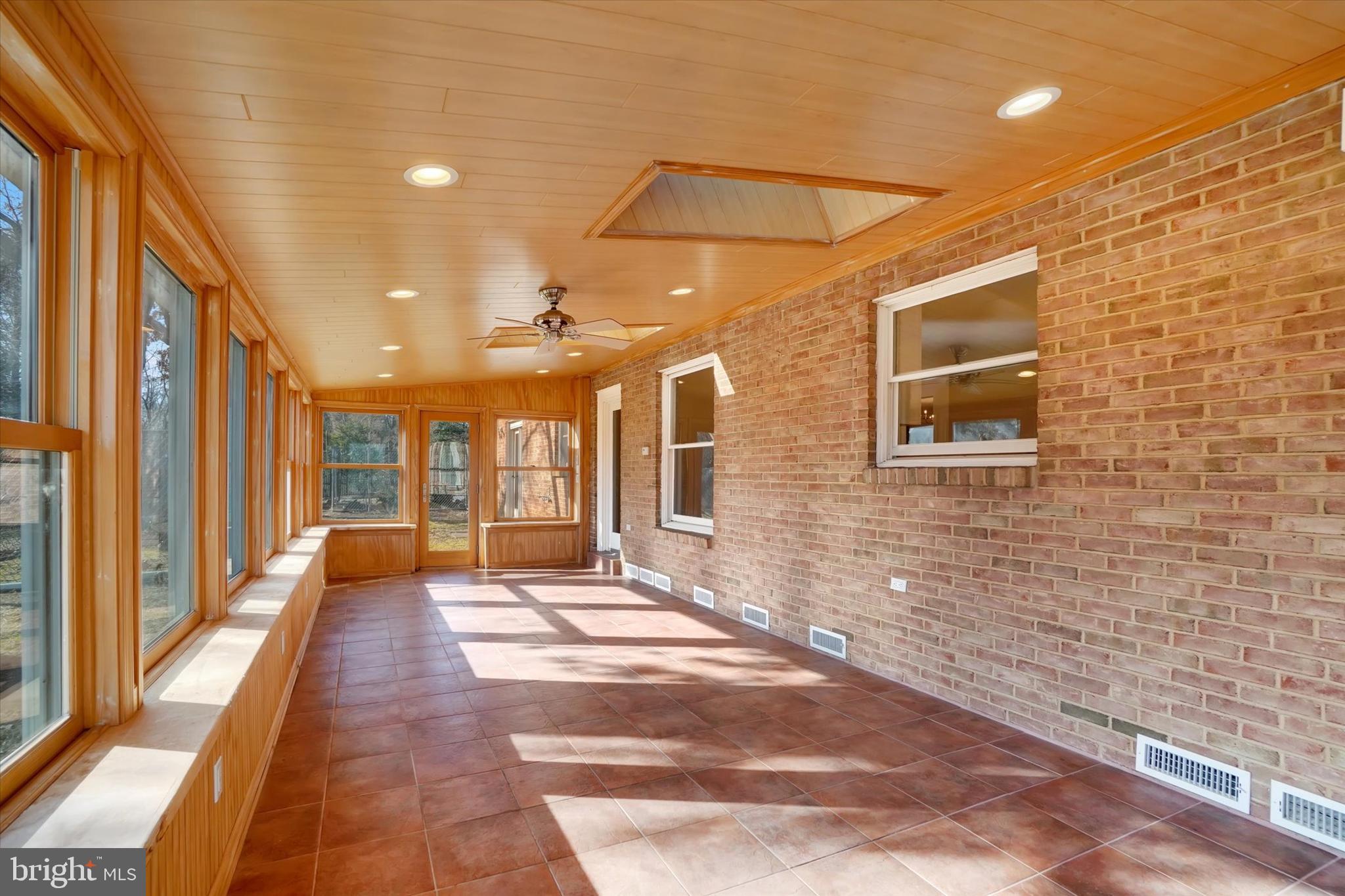 SOUTH HANOVER - Residential