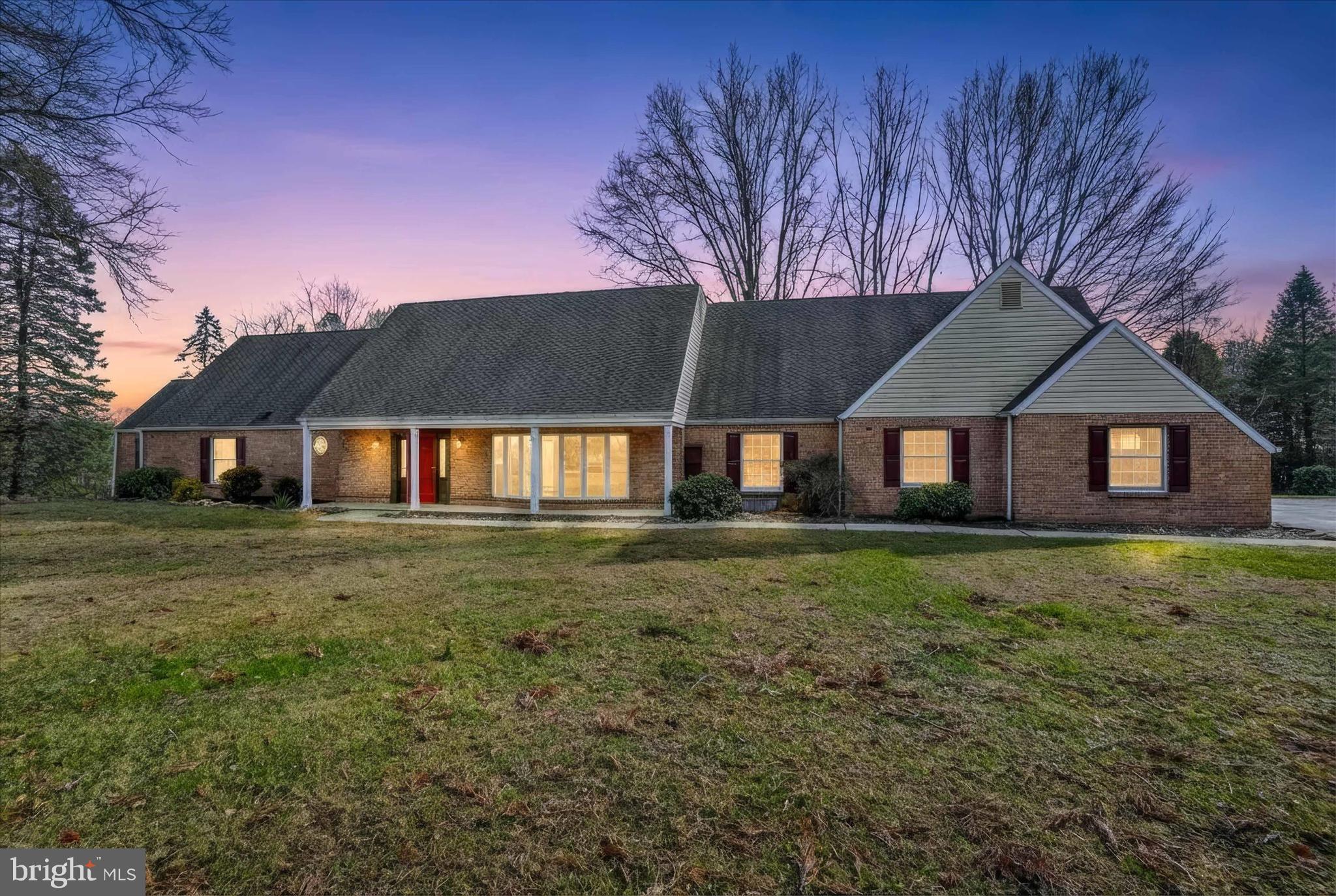 SOUTH HANOVER - Residential