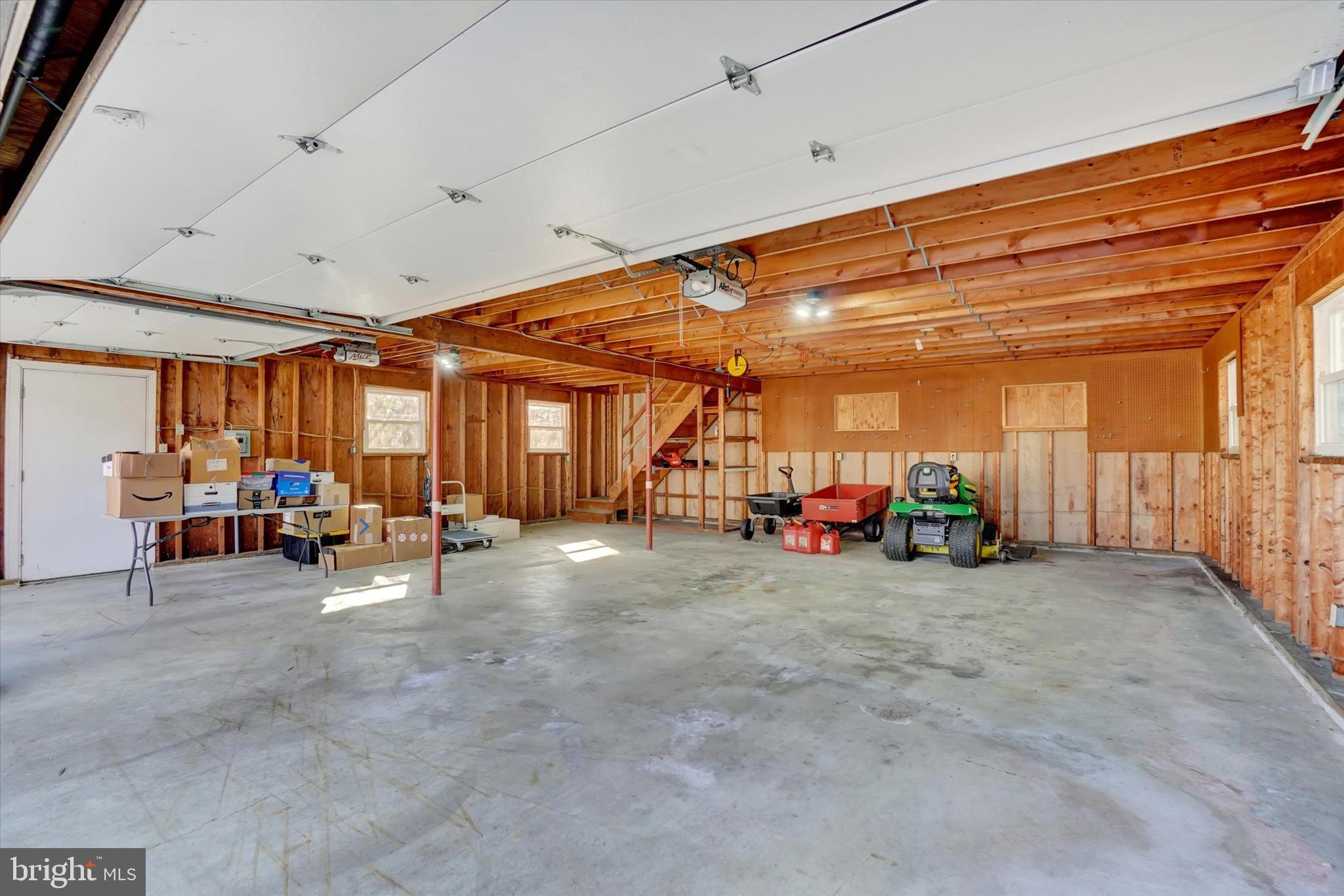 SOUTH HANOVER - Residential