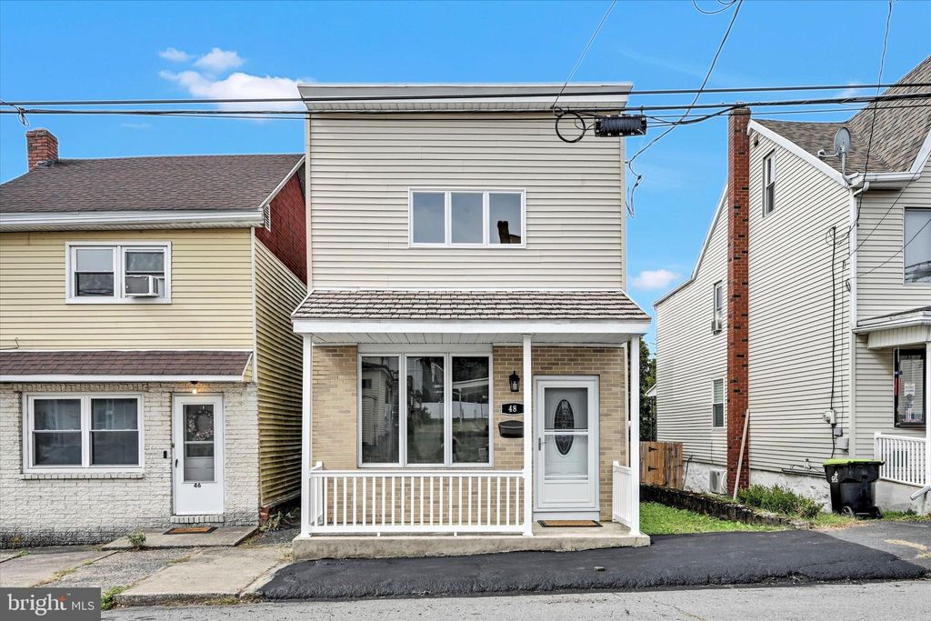 Photo of 48 N Railroad Avenue, FRACKVILLE, PA 17931 (MLS # PASK2023560)