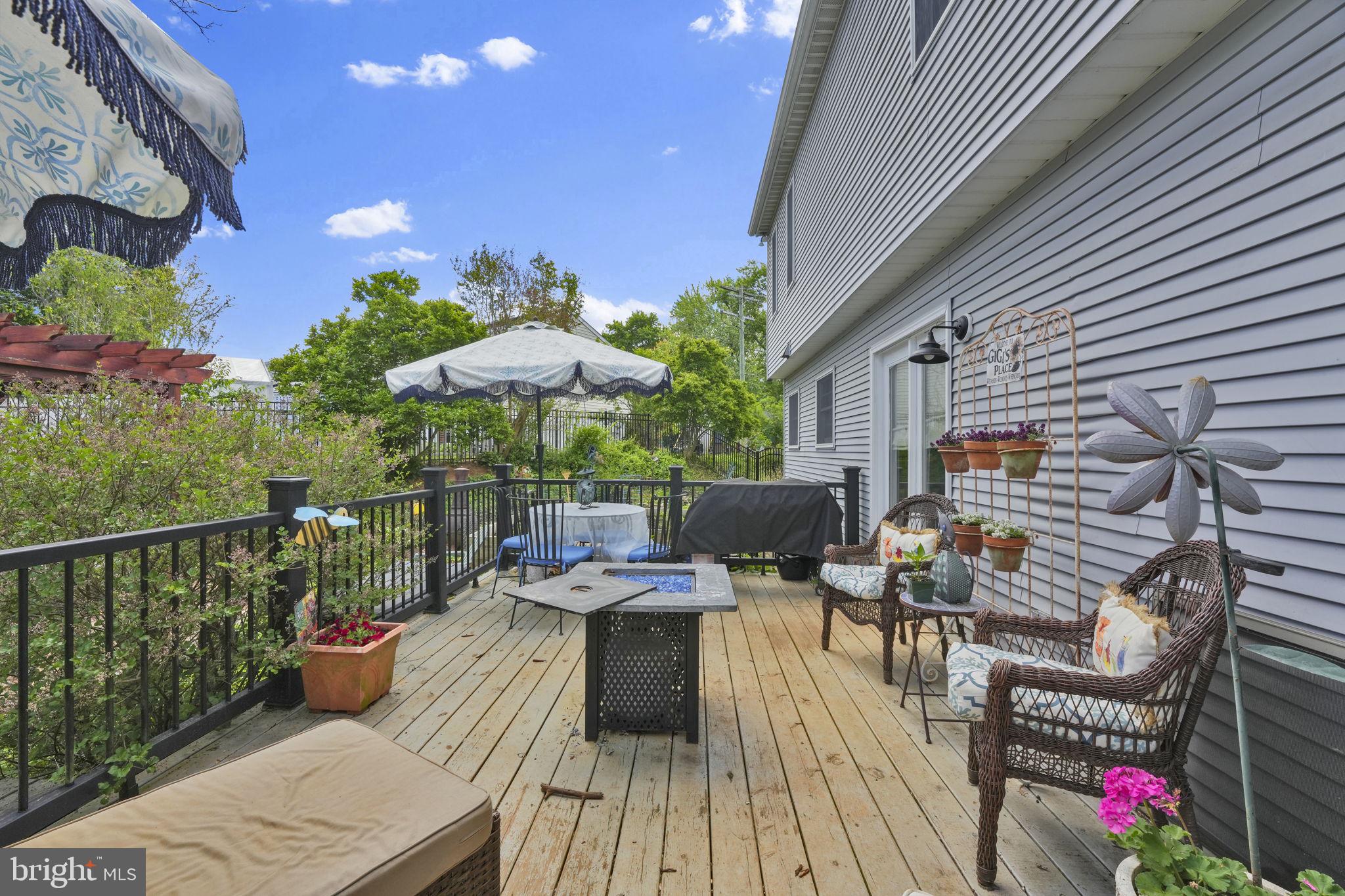 509 CENTRAL AVE COURT