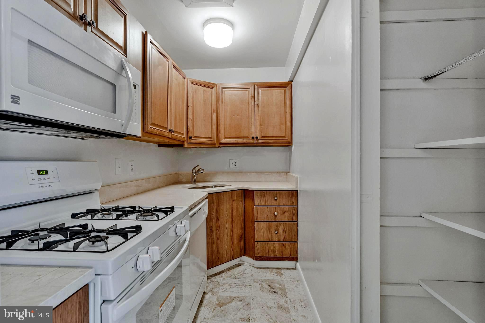 PARK TERRACE - Residential