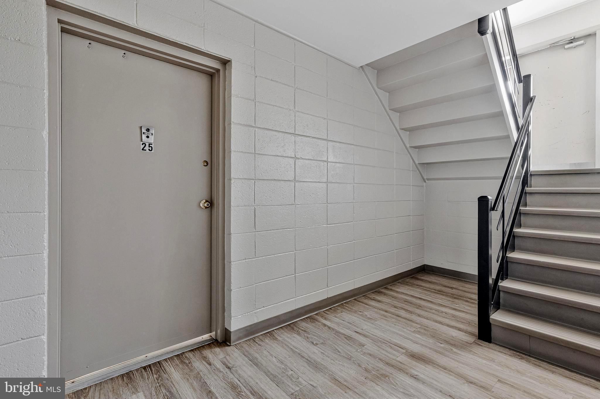 204 PARK TERRACE COURT SE 25