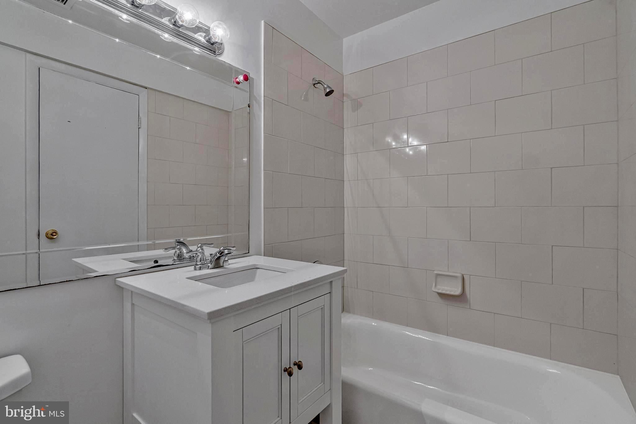 PARK TERRACE - Residential