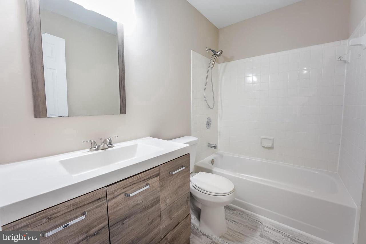 RIPPON LANDING - Residential