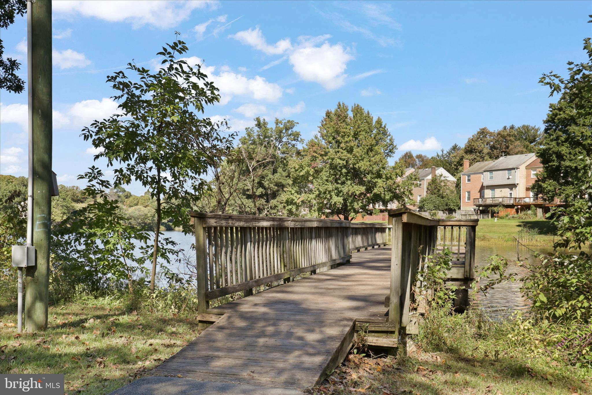 LAKE BRADDOCK - Residential