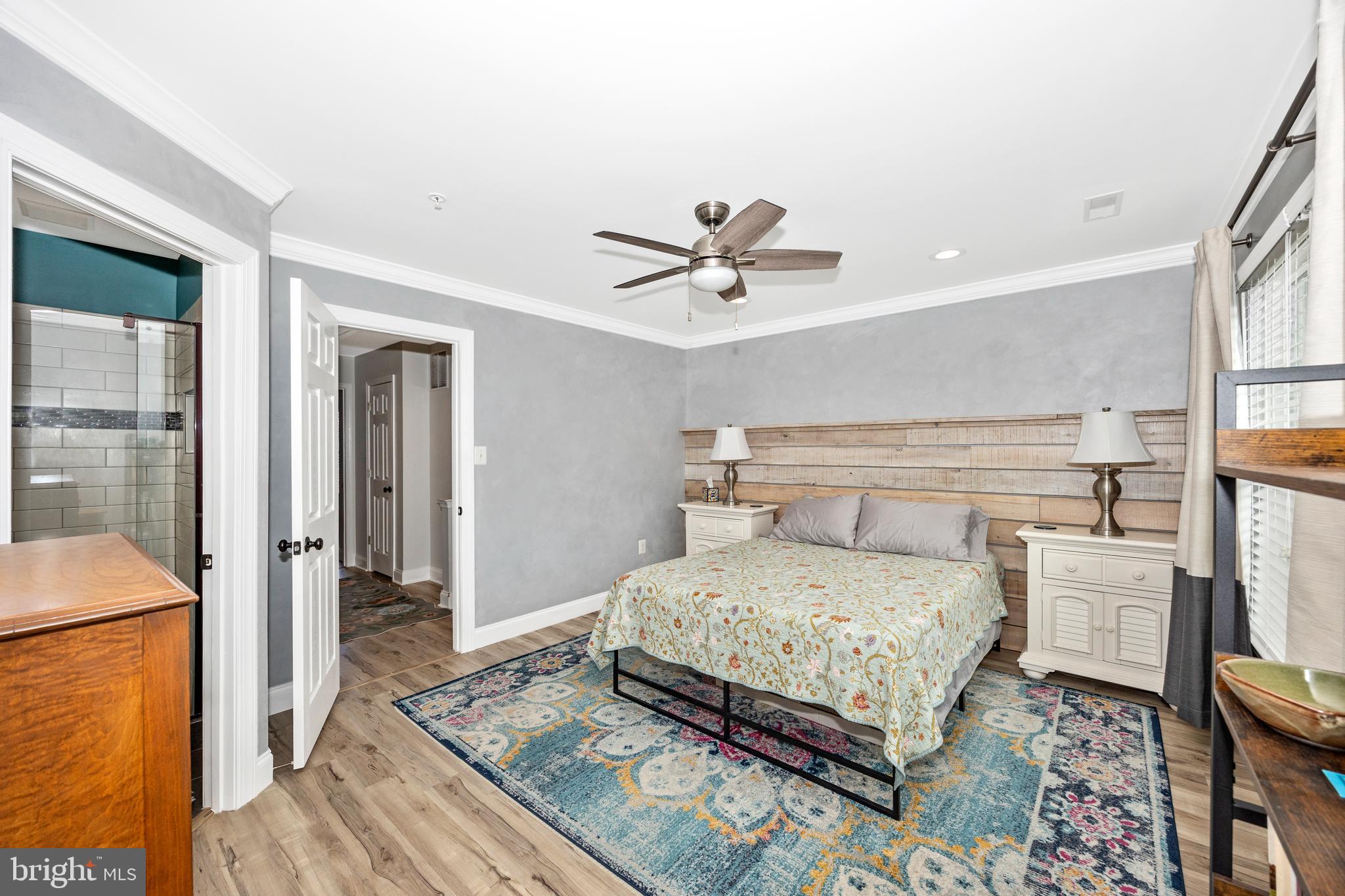 SPRING RIDGE - Residential