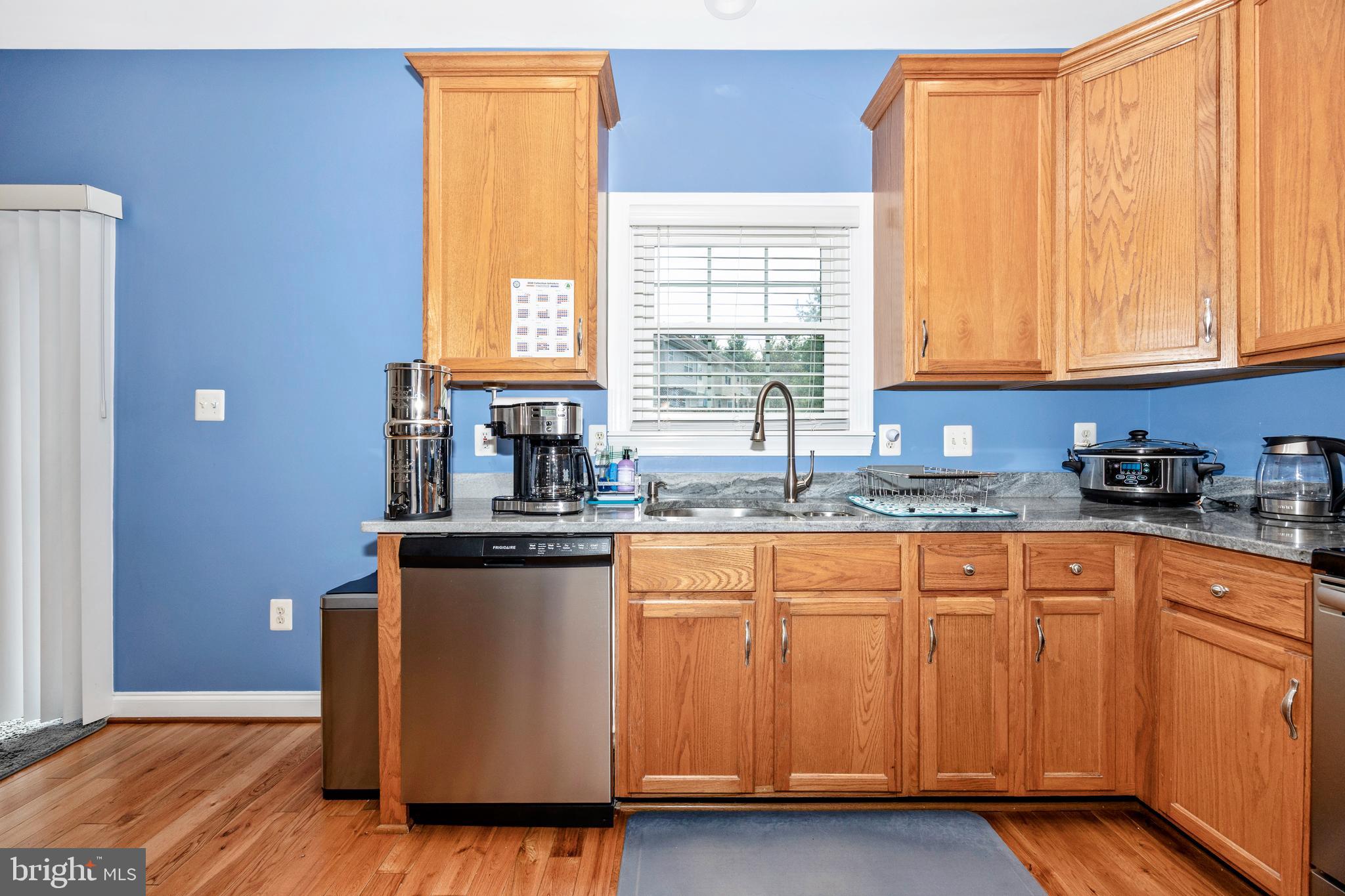 SPRING RIDGE - Residential