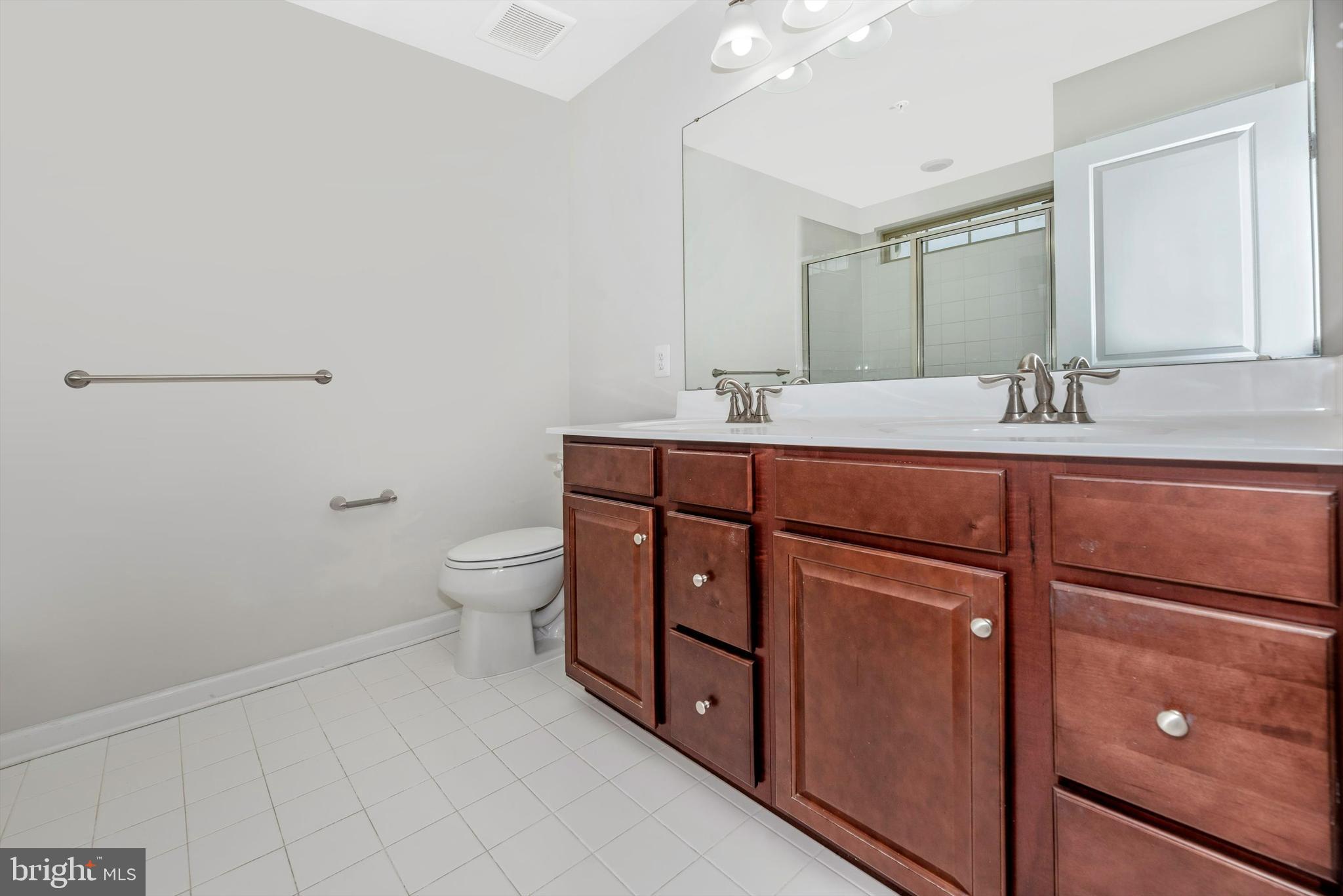 JEFFERSON PLACE - Residential