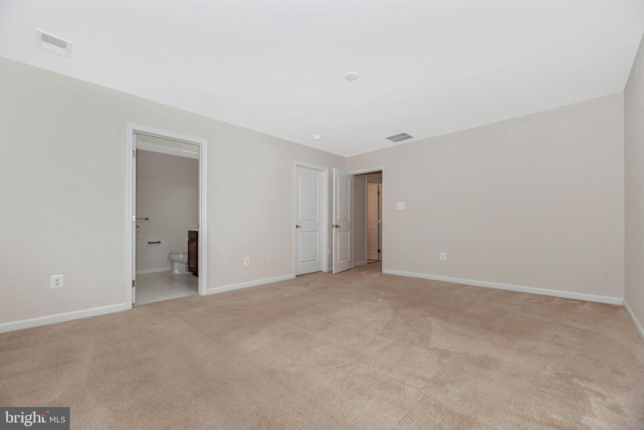 JEFFERSON PLACE - Residential