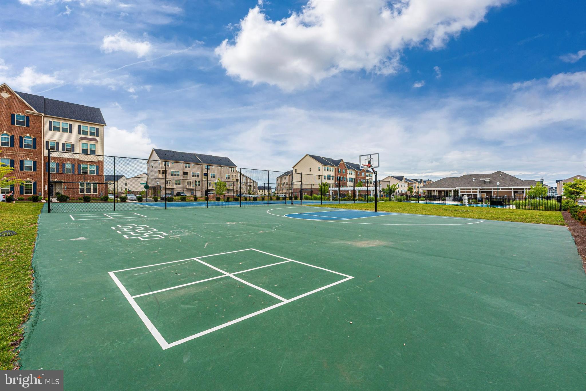 JEFFERSON PLACE - Residential