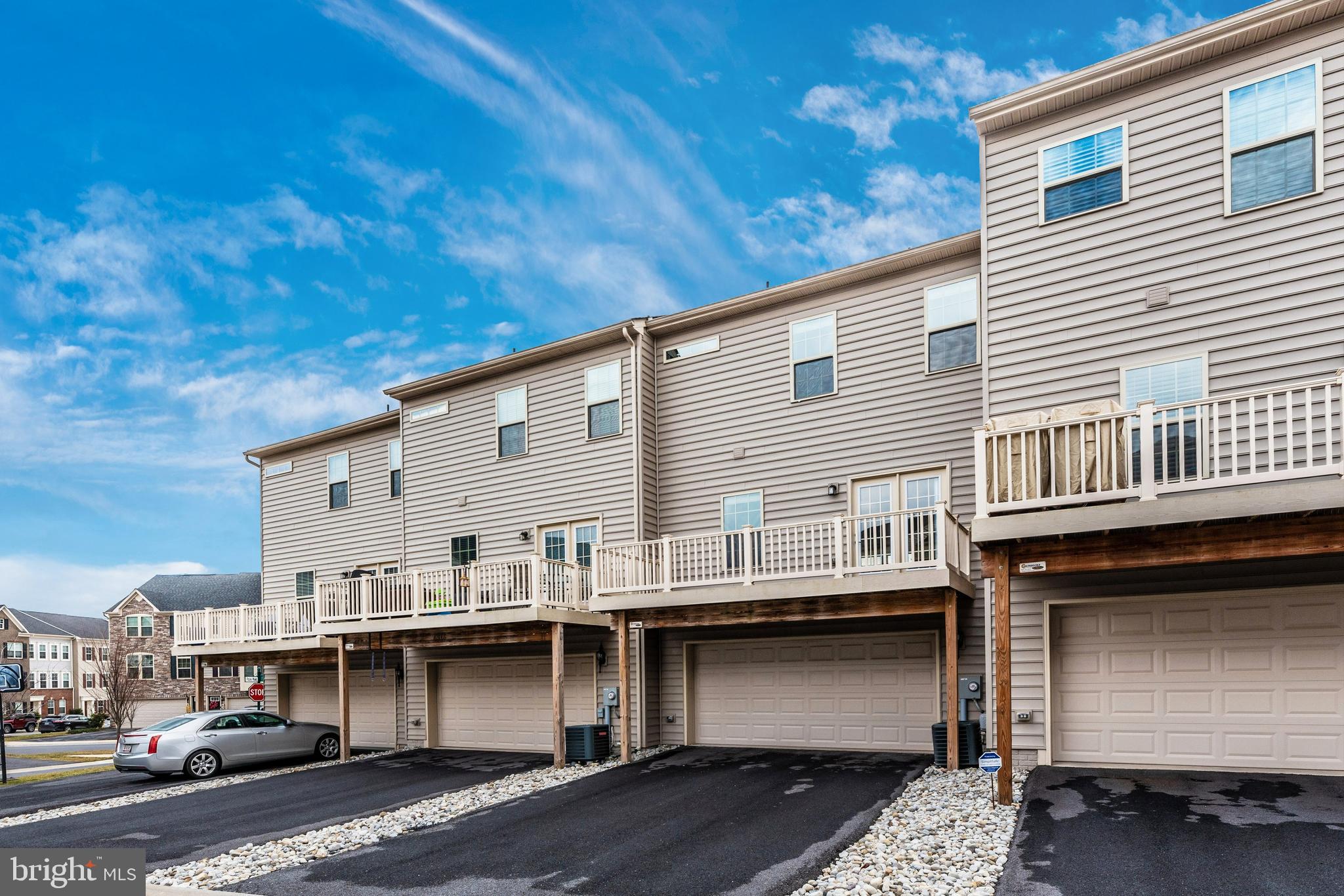 JEFFERSON PLACE - Residential