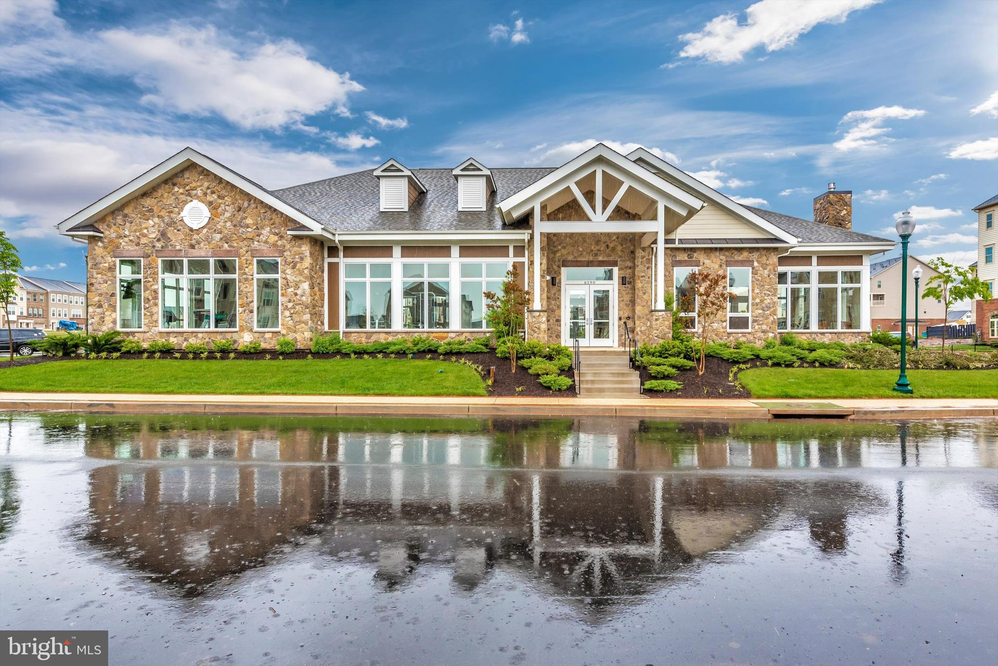 JEFFERSON PLACE - Residential