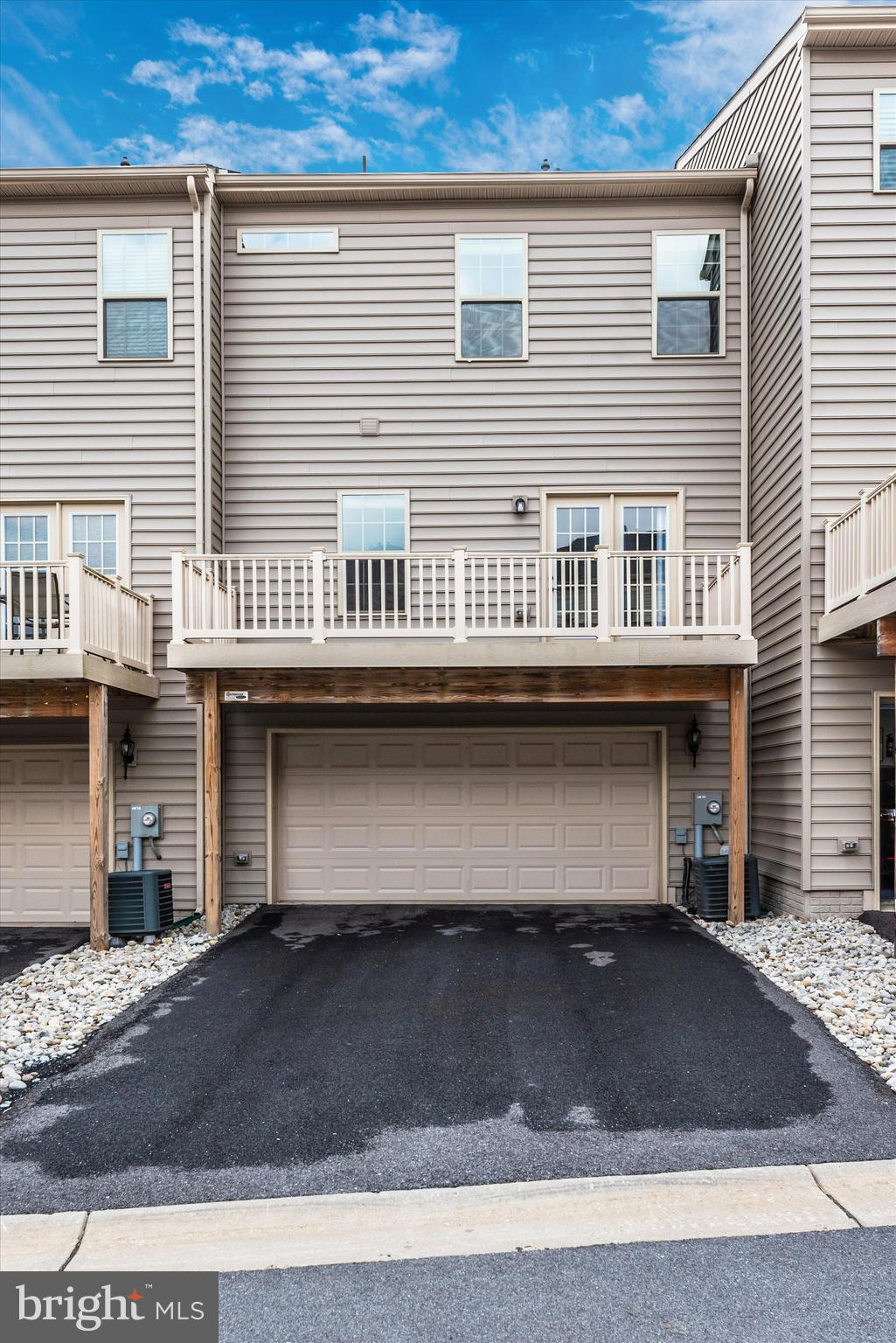 JEFFERSON PLACE - Residential