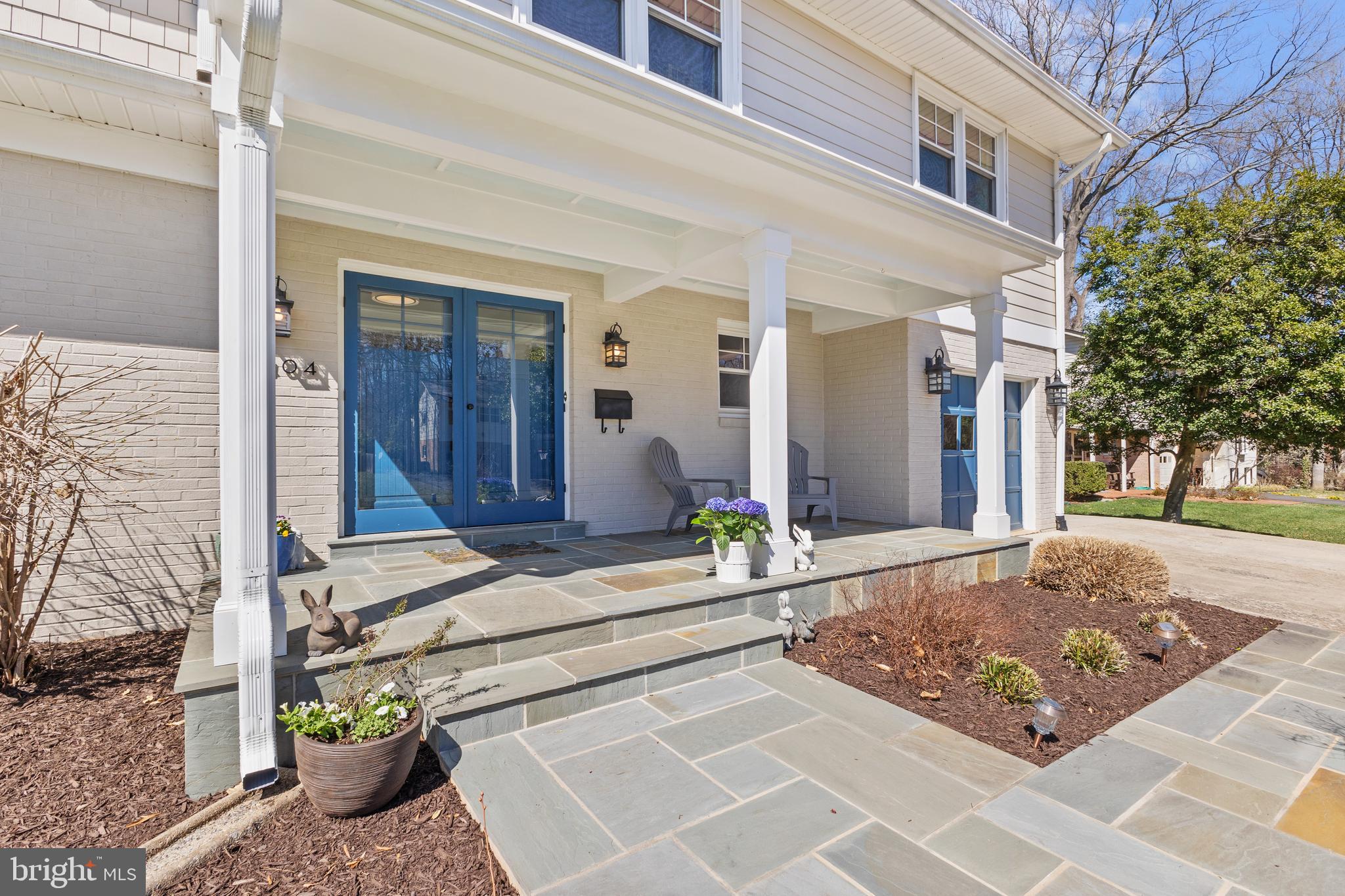 STRATFORD ON THE POTOMAC - Residential