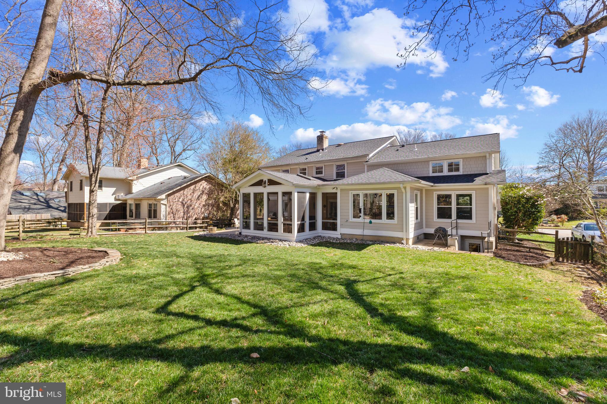 STRATFORD ON THE POTOMAC - Residential