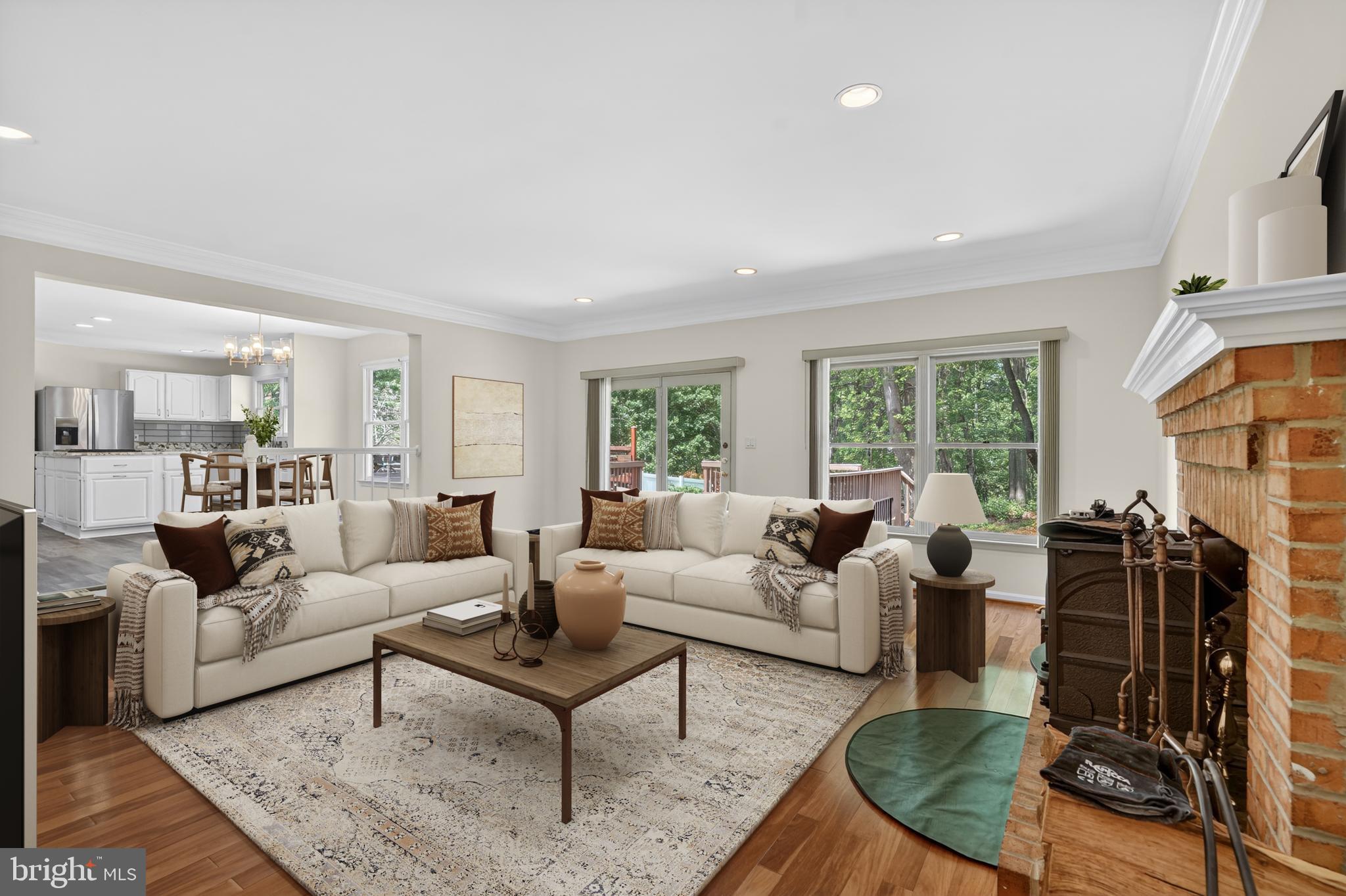 SHERWOOD FOREST MANOR - Residential