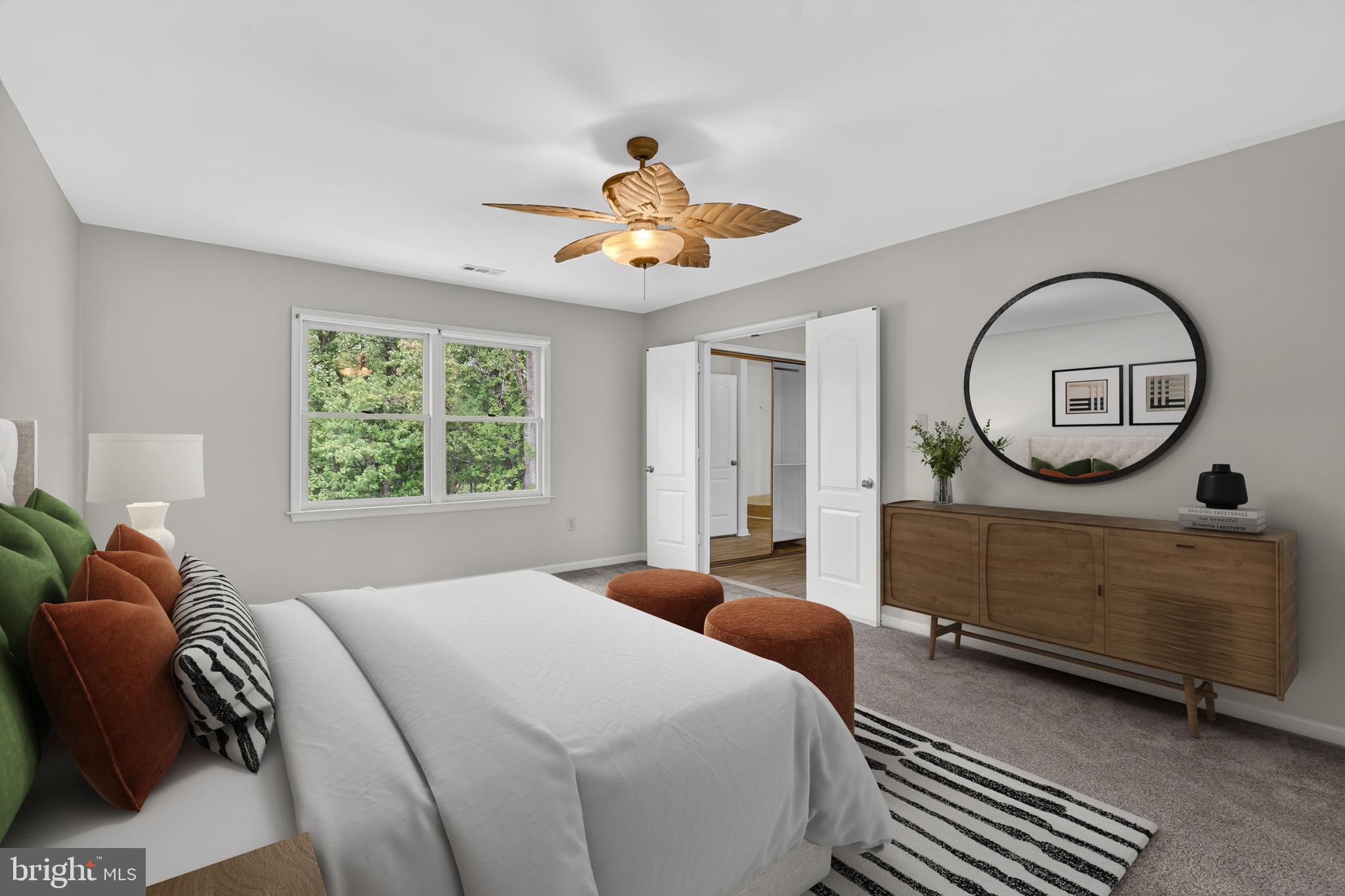 SHERWOOD FOREST MANOR - Residential
