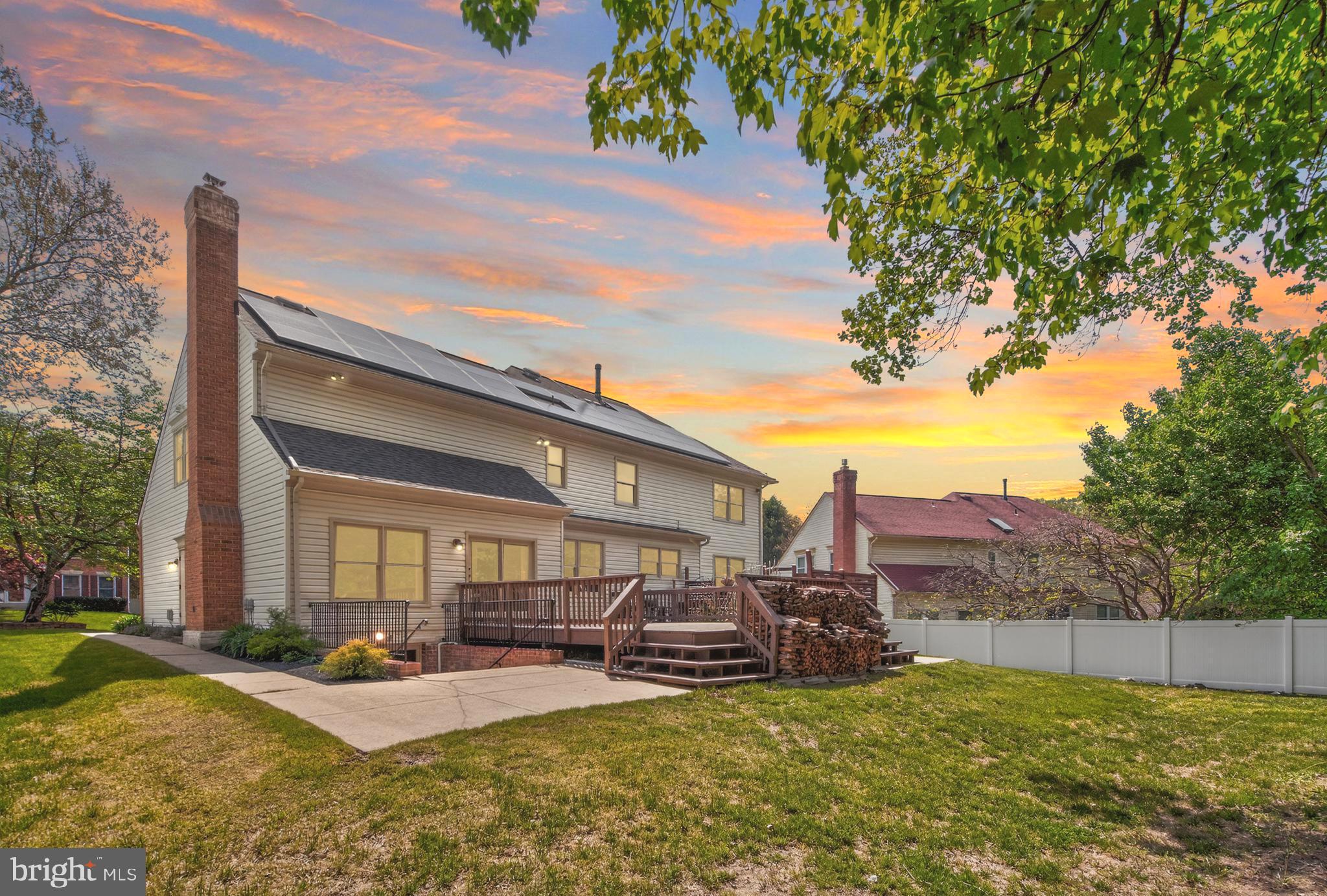 SHERWOOD FOREST MANOR - Residential