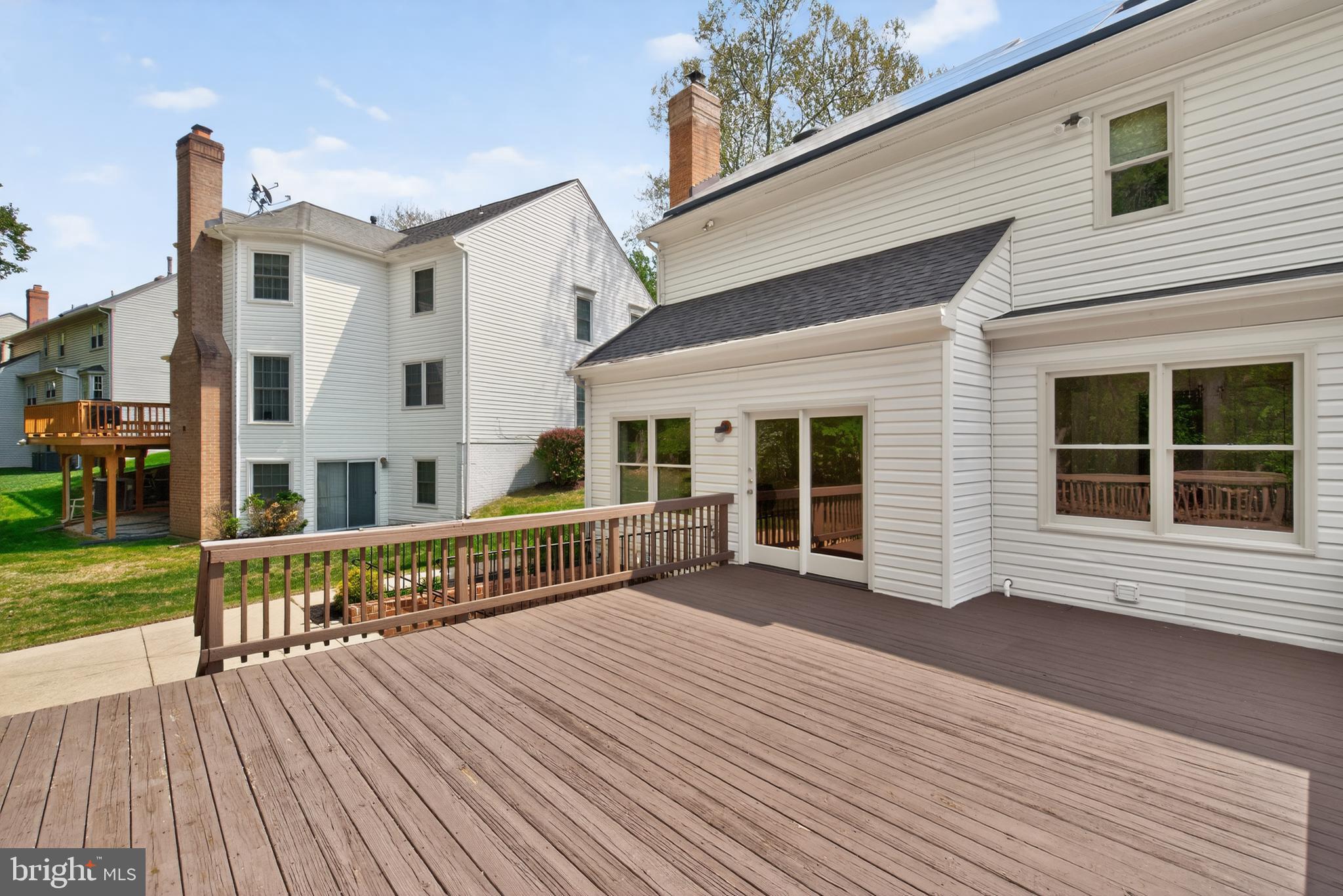 SHERWOOD FOREST MANOR - Residential