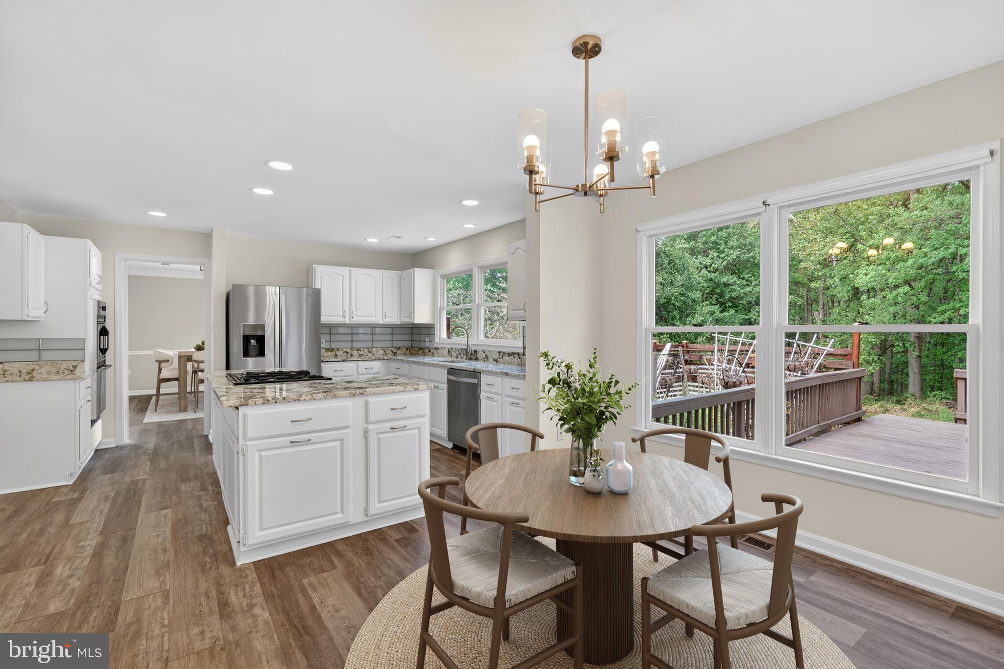 SHERWOOD FOREST MANOR - Residential