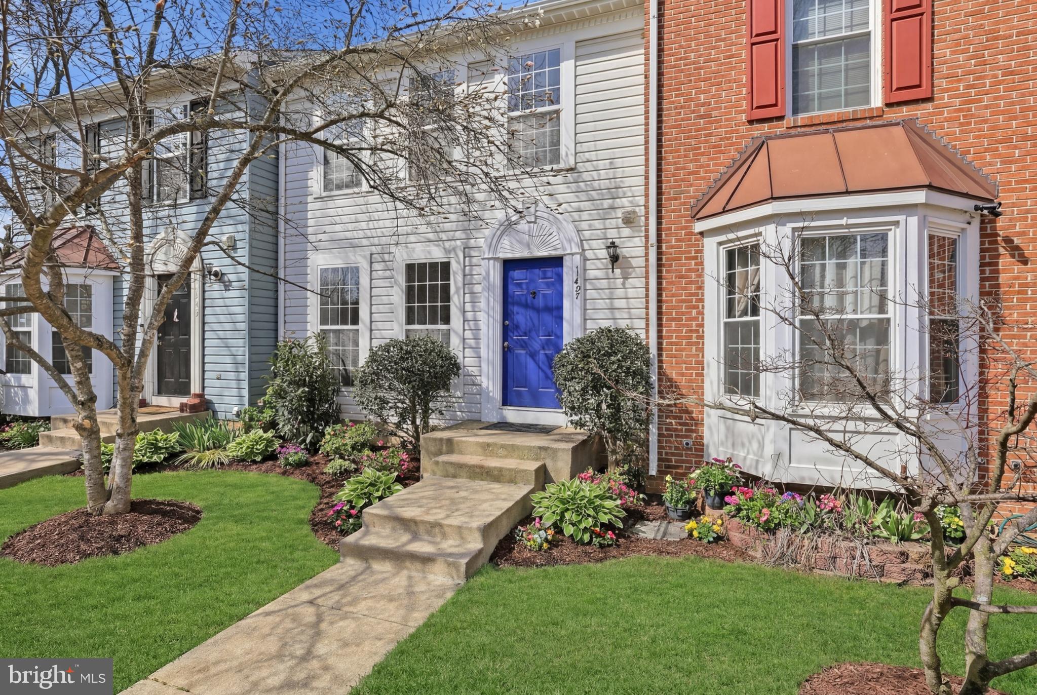 11407 FALCON RIDGE COURT