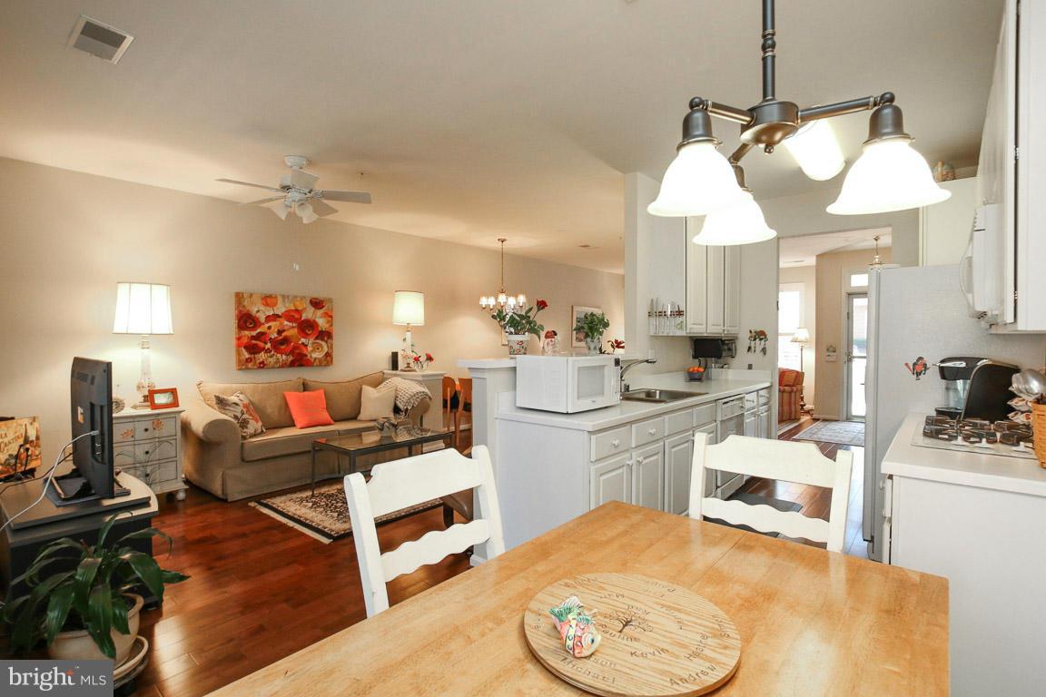 HARBOUR GATES - Residential