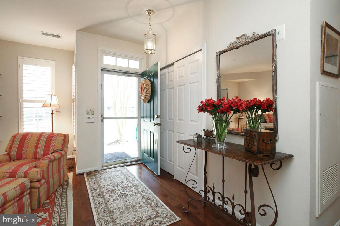 HARBOUR GATES - Residential