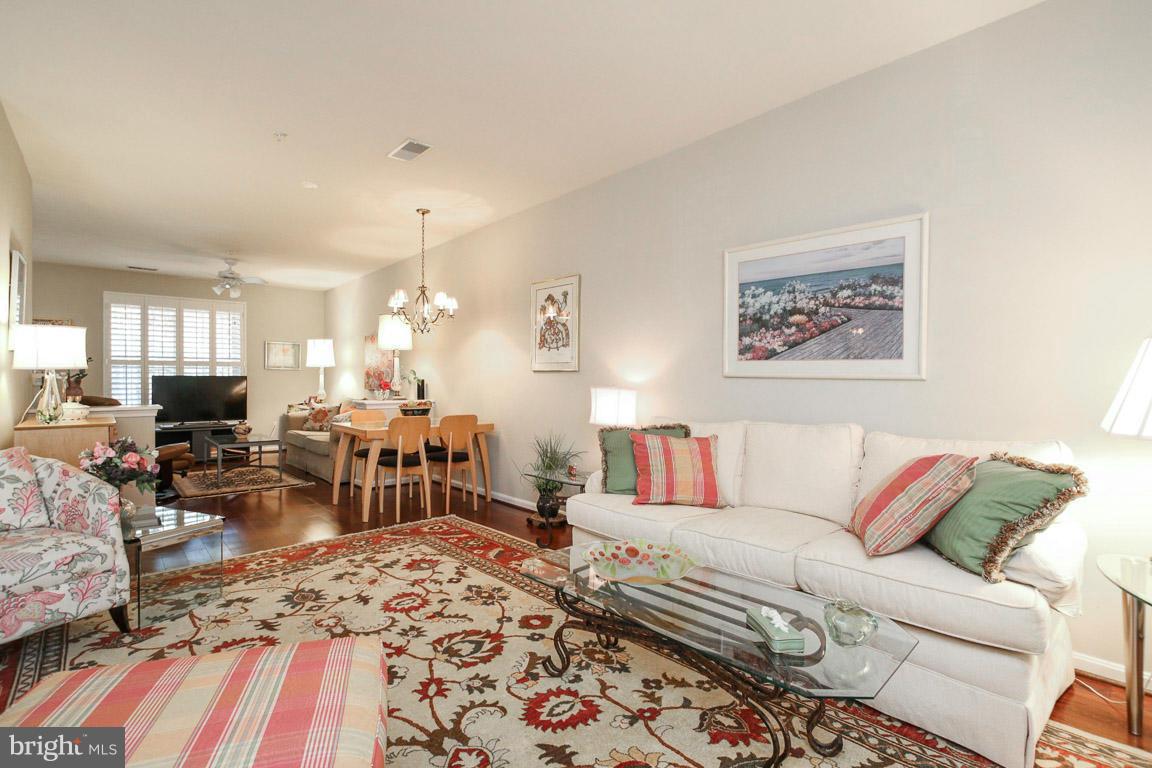 HARBOUR GATES - Residential