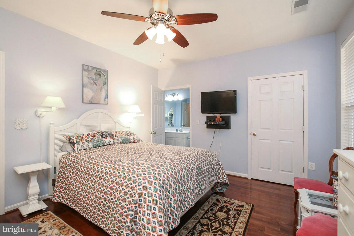 HARBOUR GATES - Residential