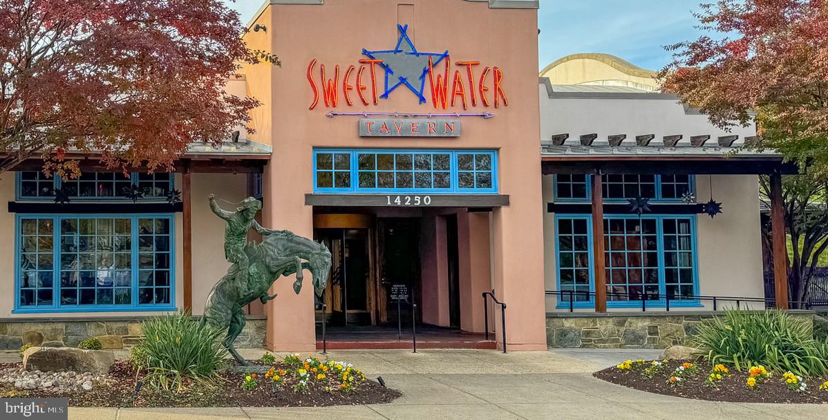 THE MEADOWS - Residential