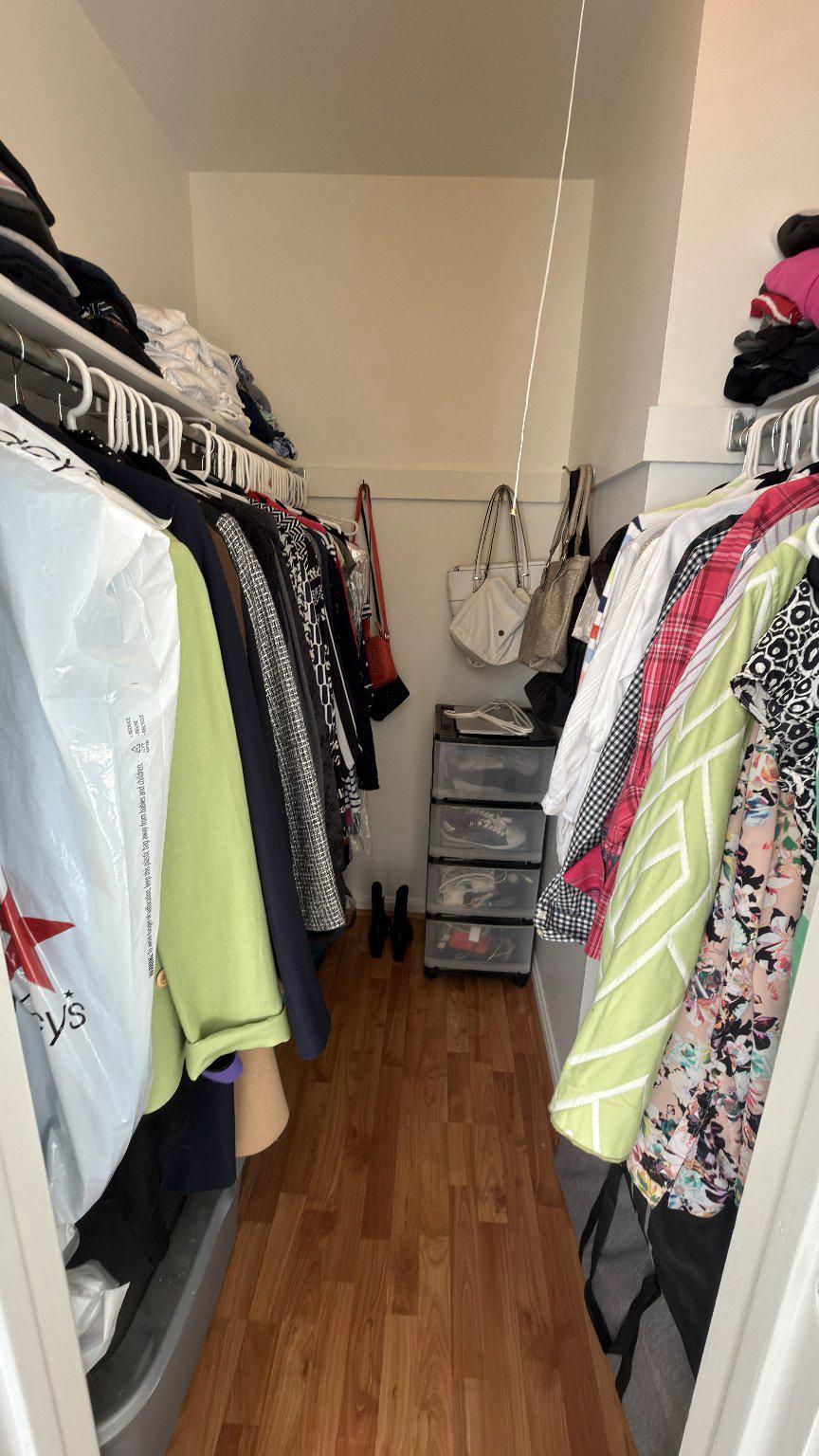 THE MEADOWS - Residential